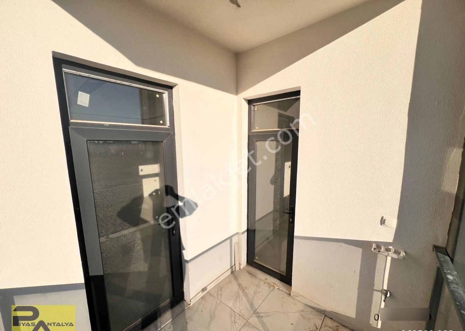 Varsak Pide Karşısı Tramvay'a 200m 2+1 Sıfır Satılık Daire - Görsel 3