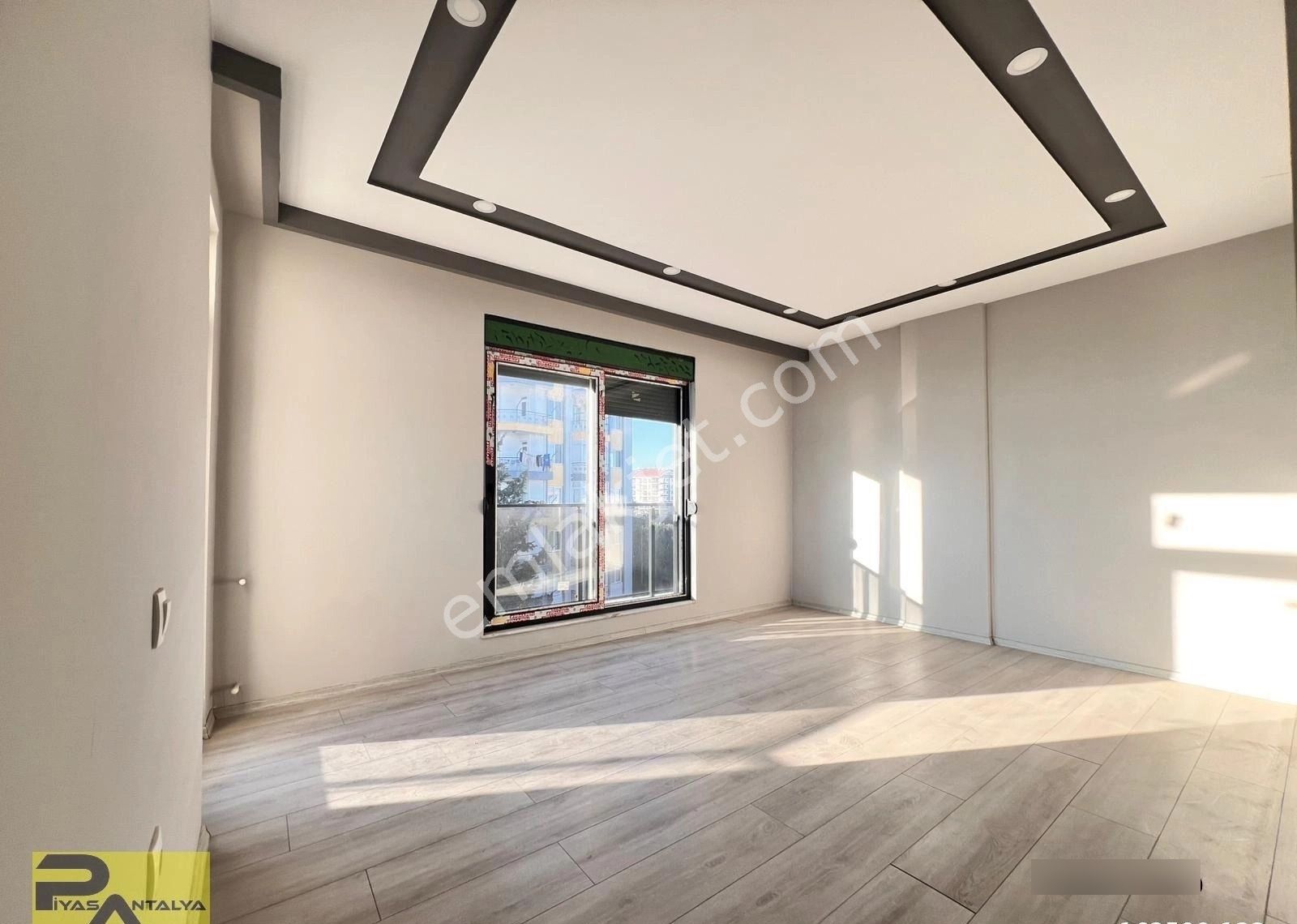 Varsak Pide Karşısı Tramvay'a 200m 2+1 Sıfır Satılık Daire