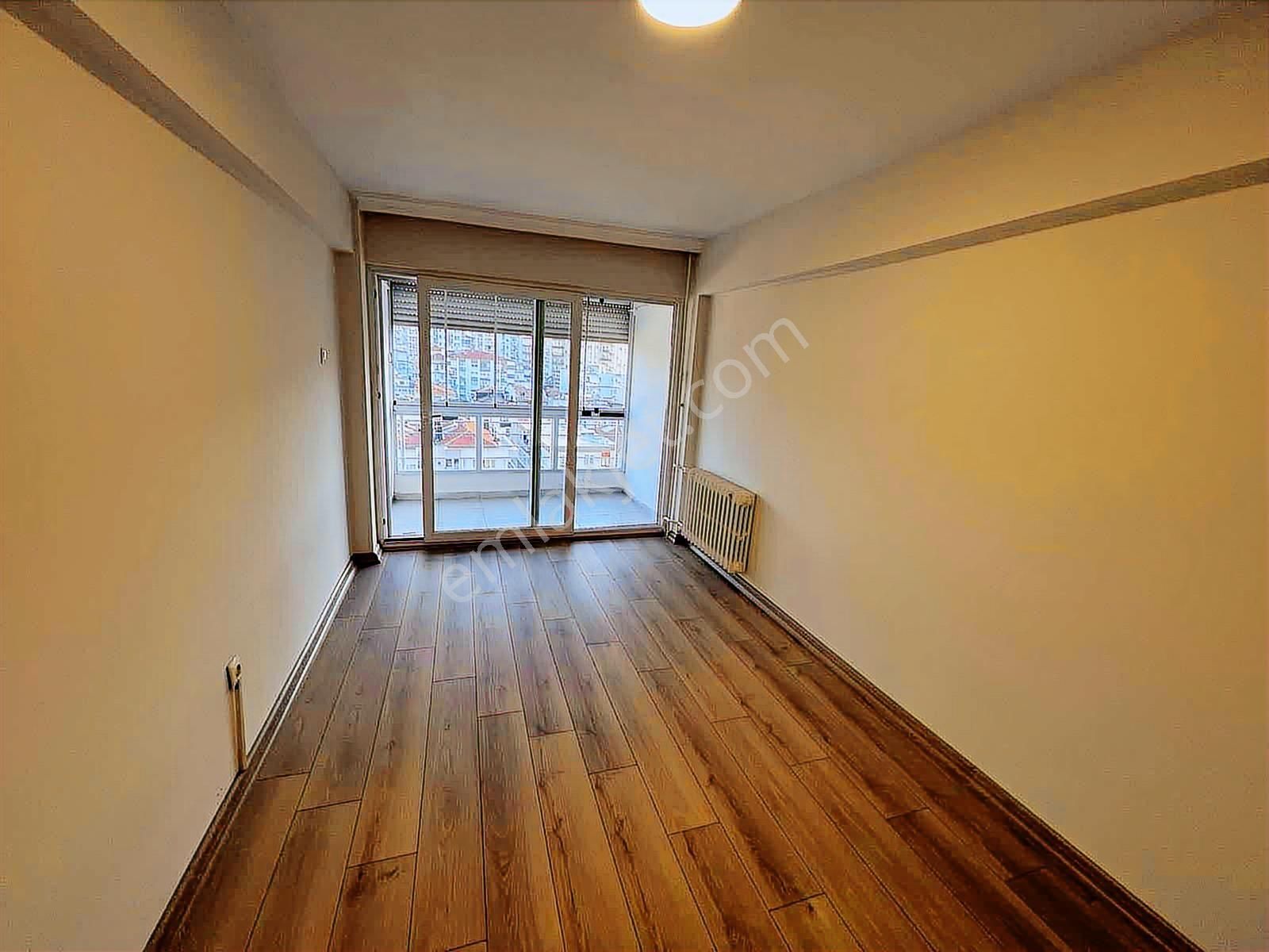 İnönü Cad. Üzeri 3+1 Asansörlü Otoparklı Sonkat Ful Yapılı Daire - Görsel 22