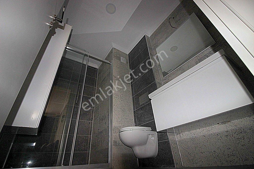 Bağlıca Mah'de Satılık 4+1 Geniş 2 Bloklu Sitede Ara Kat Daire - Görsel 22