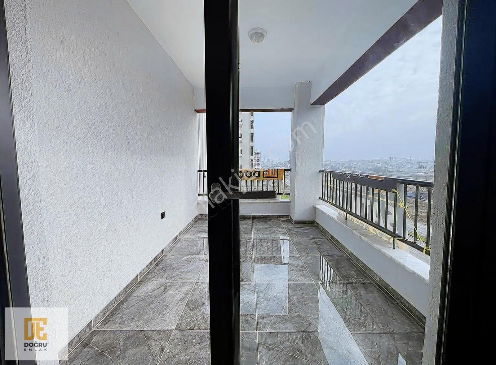 Doğru Emlak - Hobi Bahçeli Açık Cepheli Lüks 4+1 Daire! - Görsel 13