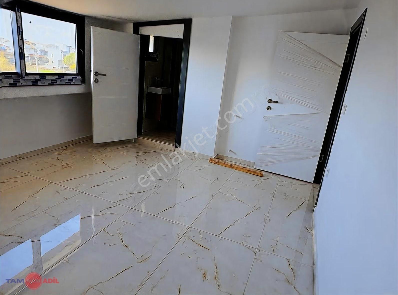 Cumhuriyet Mahallesinde 4+1 Satılık Villa - Görsel 8