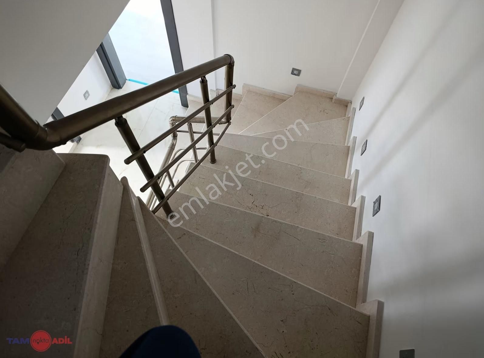 Cumhuriyet Mahallesinde 4+1 Satılık Villa - Görsel 26