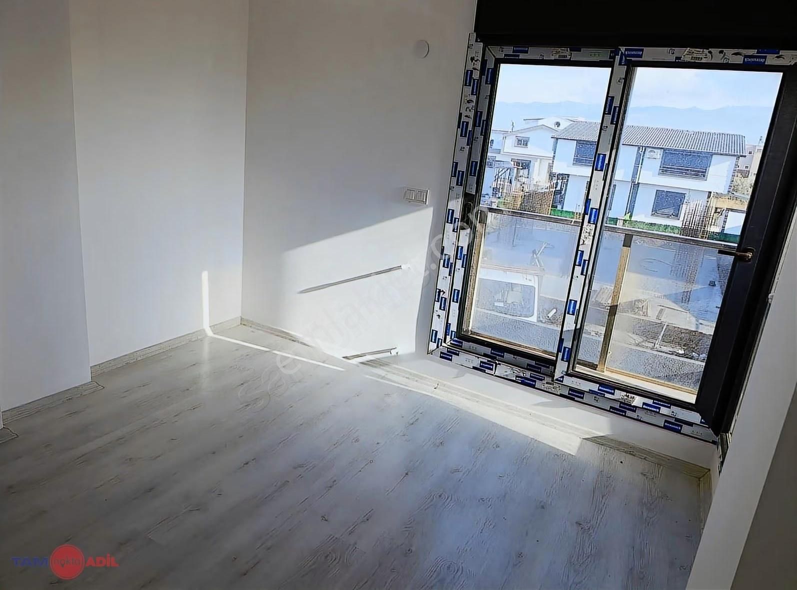 Cumhuriyet Mahallesinde 4+1 Satılık Villa - Görsel 14