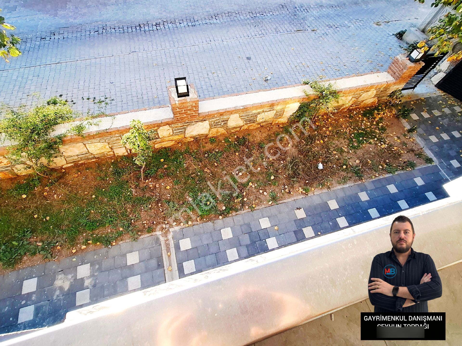 Didimde Satılık 2+1 Daire Çarşı Merkezde Ön Cephe Orta Kat Asansörlü ! - Görsel 17