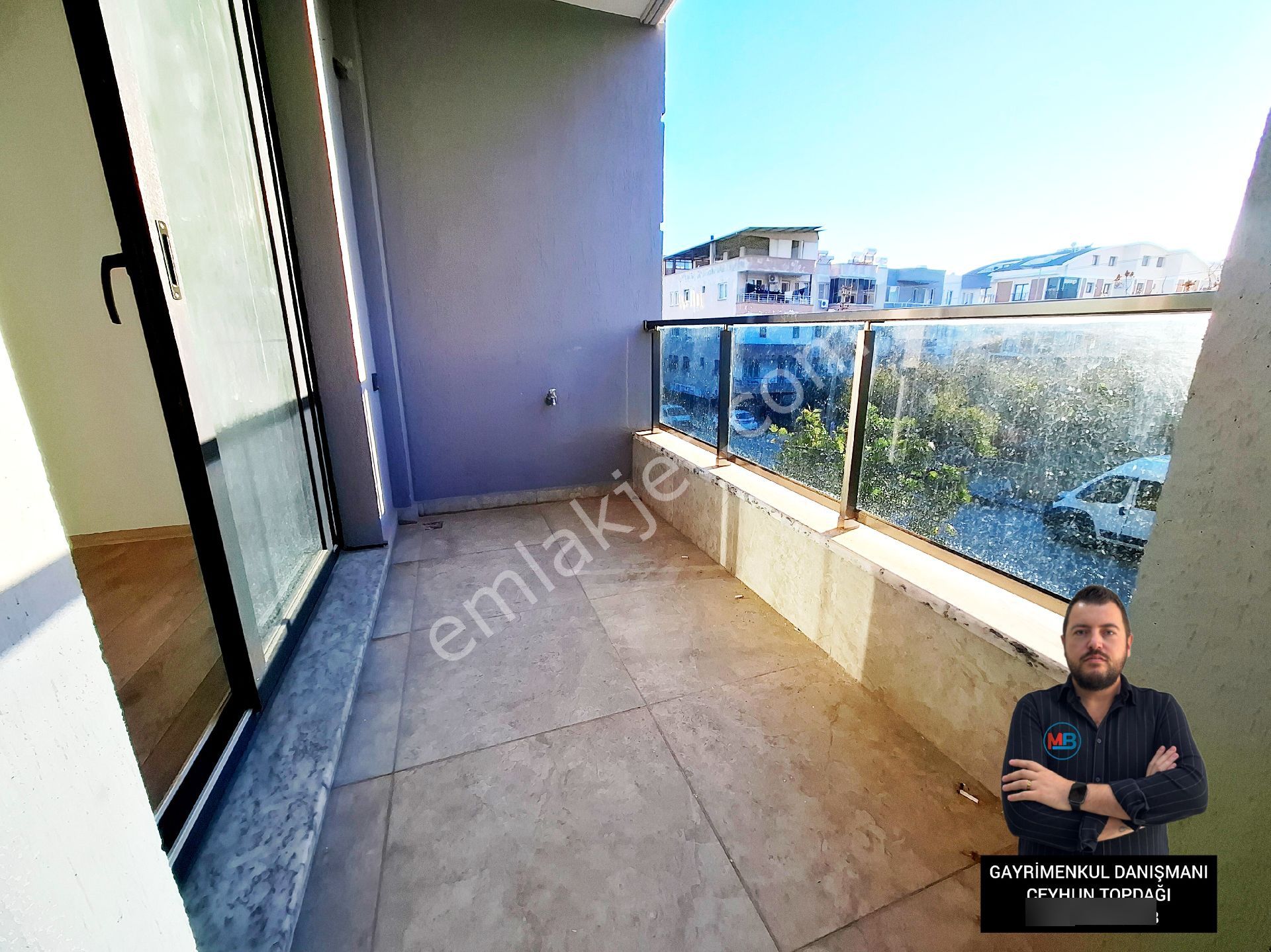 Didimde Satılık 2+1 Daire Çarşı Merkezde Ön Cephe Orta Kat Asansörlü ! - Görsel 18