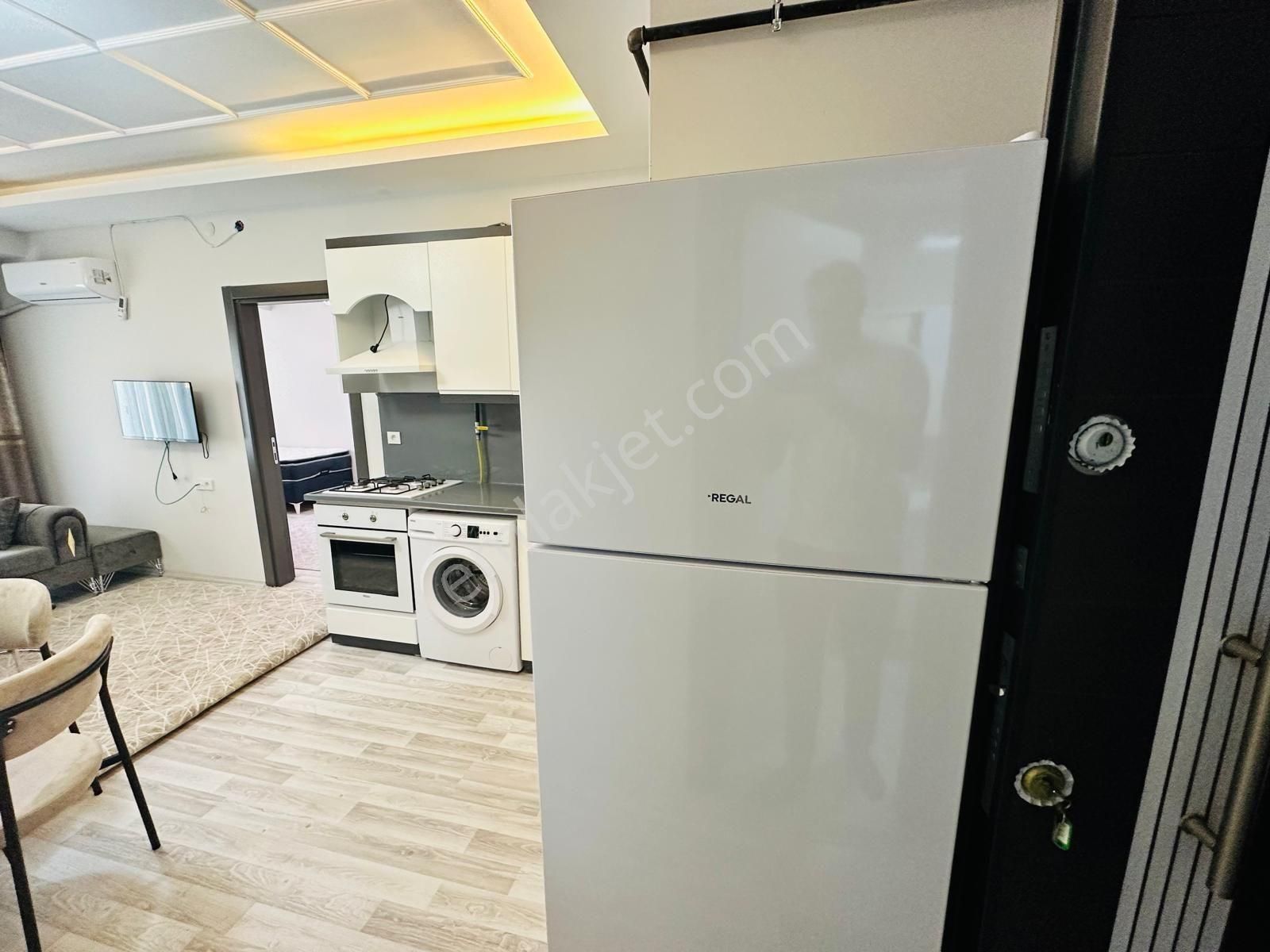 Dinç Emlaktan Satılık 1+1 Sıfır Eşyalı Hazır Kiracılı 14.000 Oturmaktadır - Görsel 15