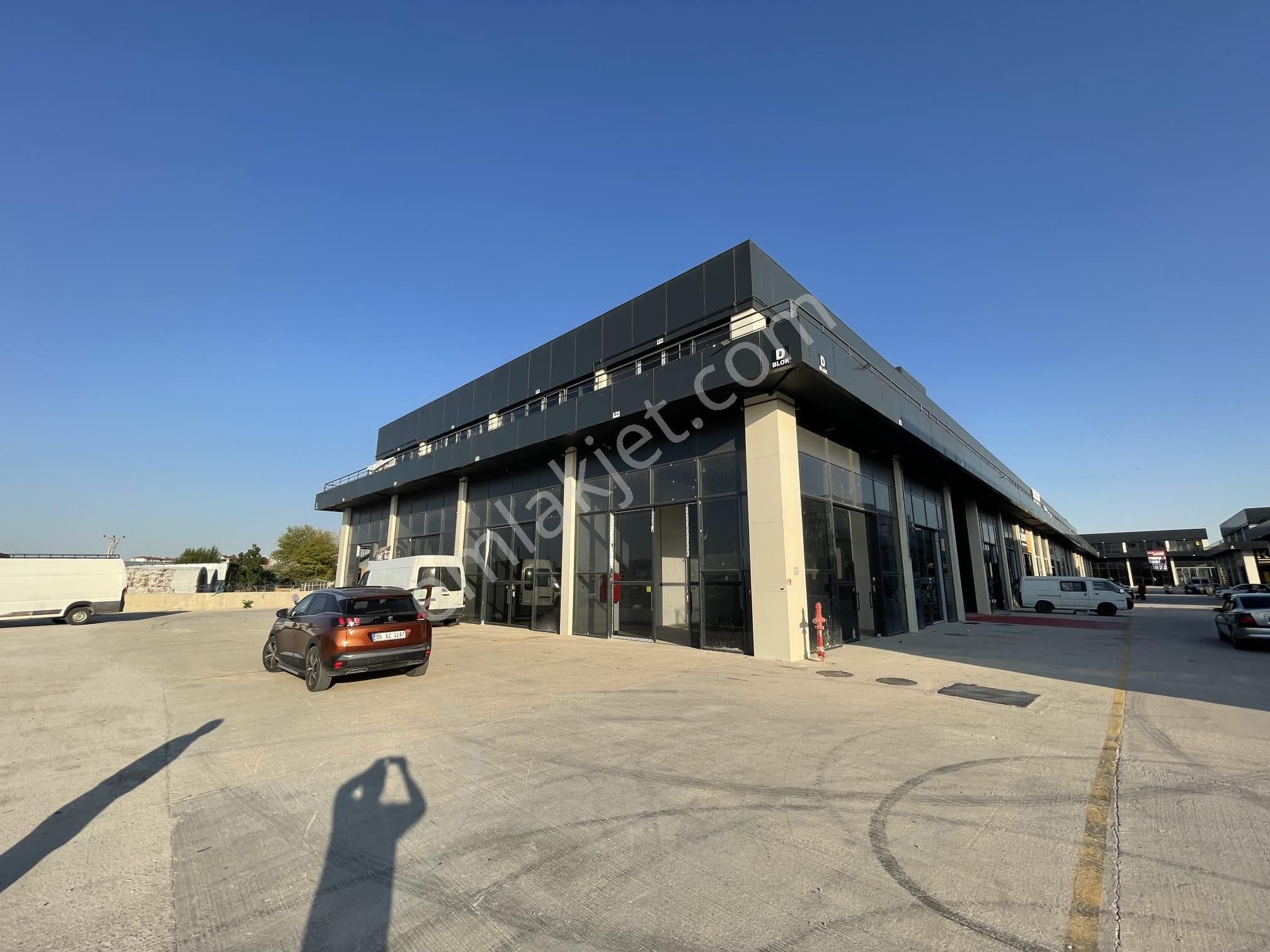 Sincan Sanayi Sehaş Arena’da 50 M² Çift Cepheli Kiralık Dükkan