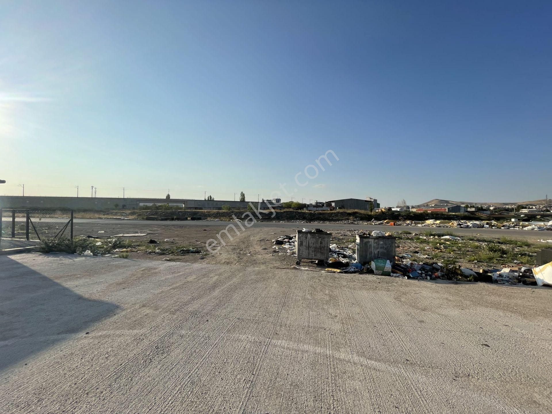 Sincan Sanayi Sehaş Arena’da 50 M² Çift Cepheli Kiralık Dükkan - Görsel 6