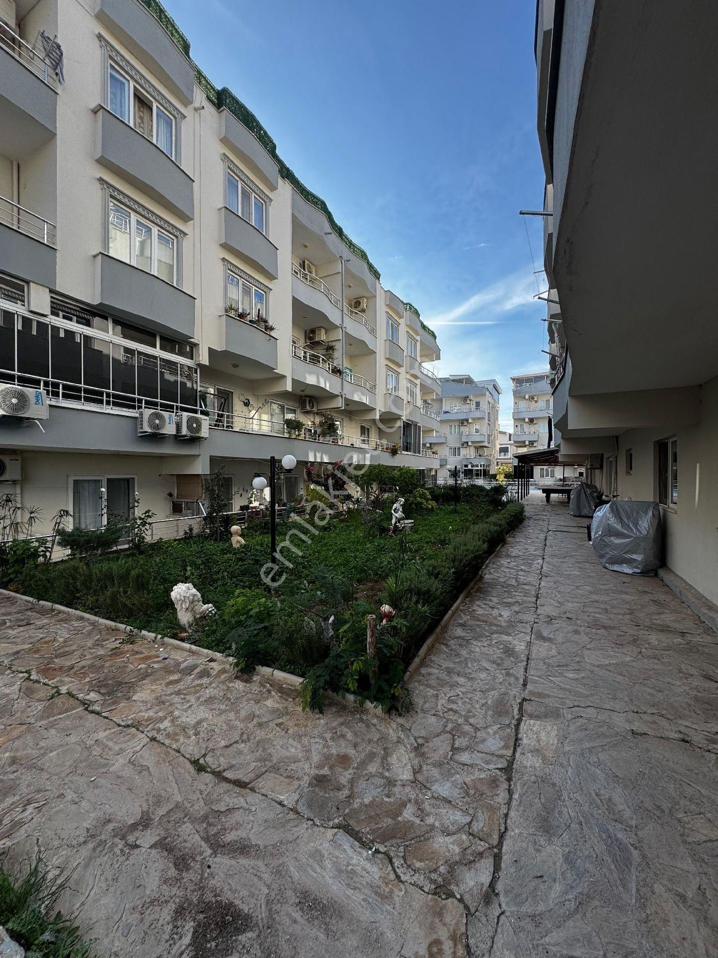 Didim Efeler Mahallesinde Havuzlu Site İçerisinde 2+1.satılık Daire Satıyoruz - Görsel 14
