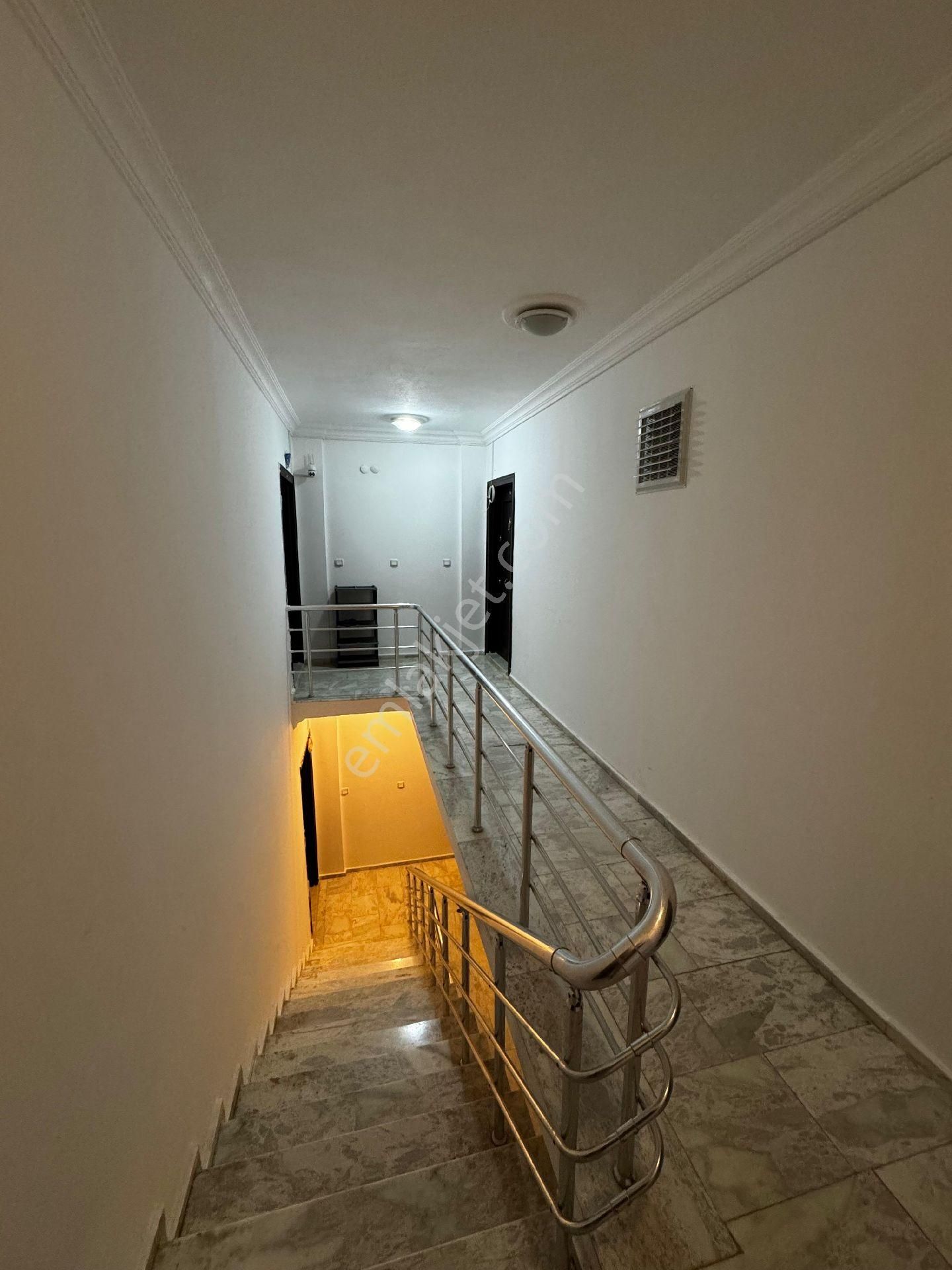 Didim Efeler Mahallesinde Havuzlu Site İçerisinde 2+1.satılık Daire Satıyoruz - Görsel 12
