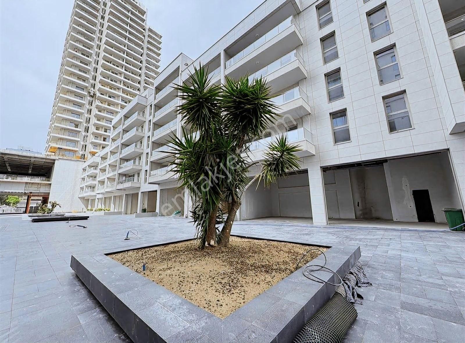 Megapol İzmir Tam Fatura Kdvli Satılık 1.420m2 Tam Kat Ofis Büro - Görsel 24