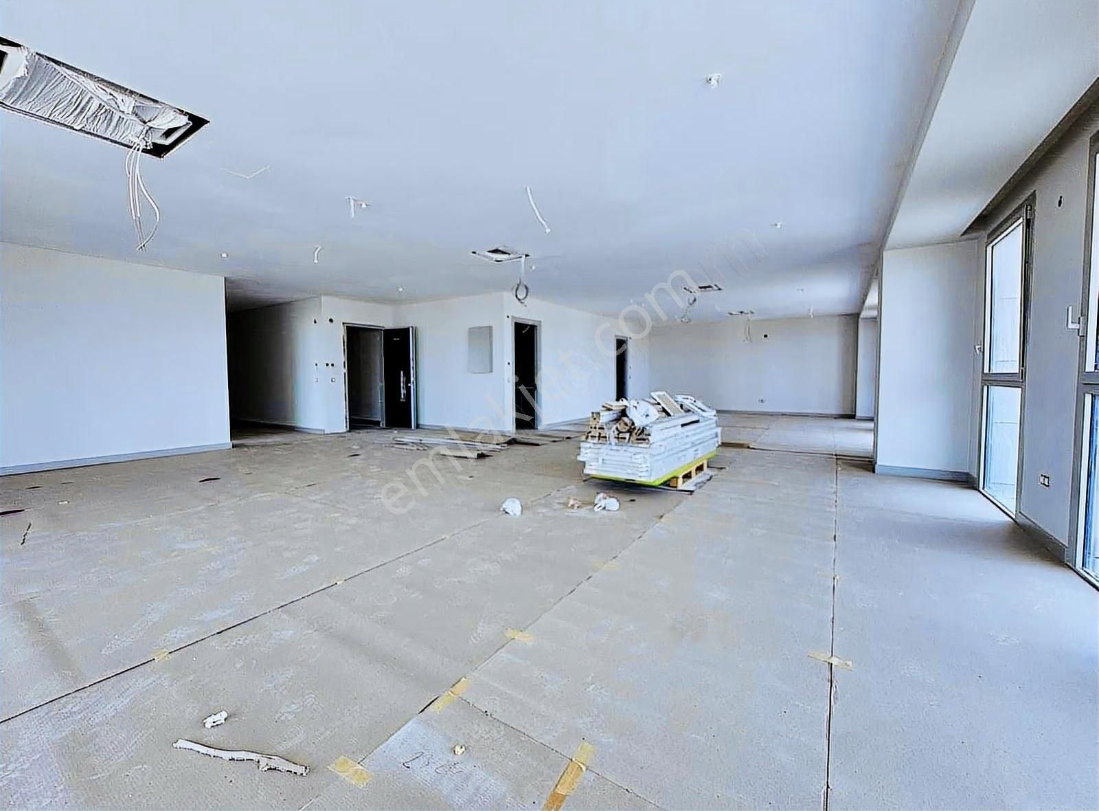 Megapol İzmir Tam Fatura Kdvli Satılık 1.420m2 Tam Kat Ofis Büro - Görsel 12