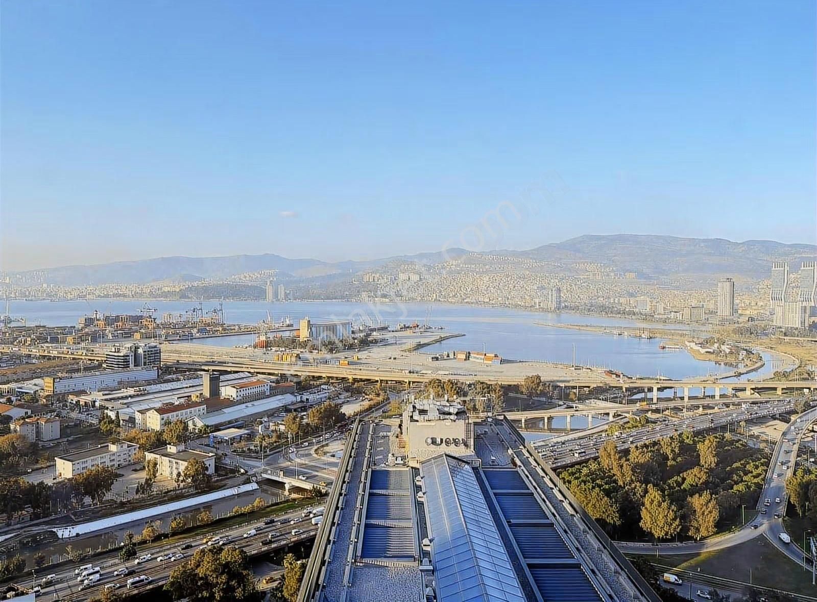 Mahall Bomonti Sıfır Eşyalı 2+1 Satılık Deniz Manz. Daire - Görsel 12