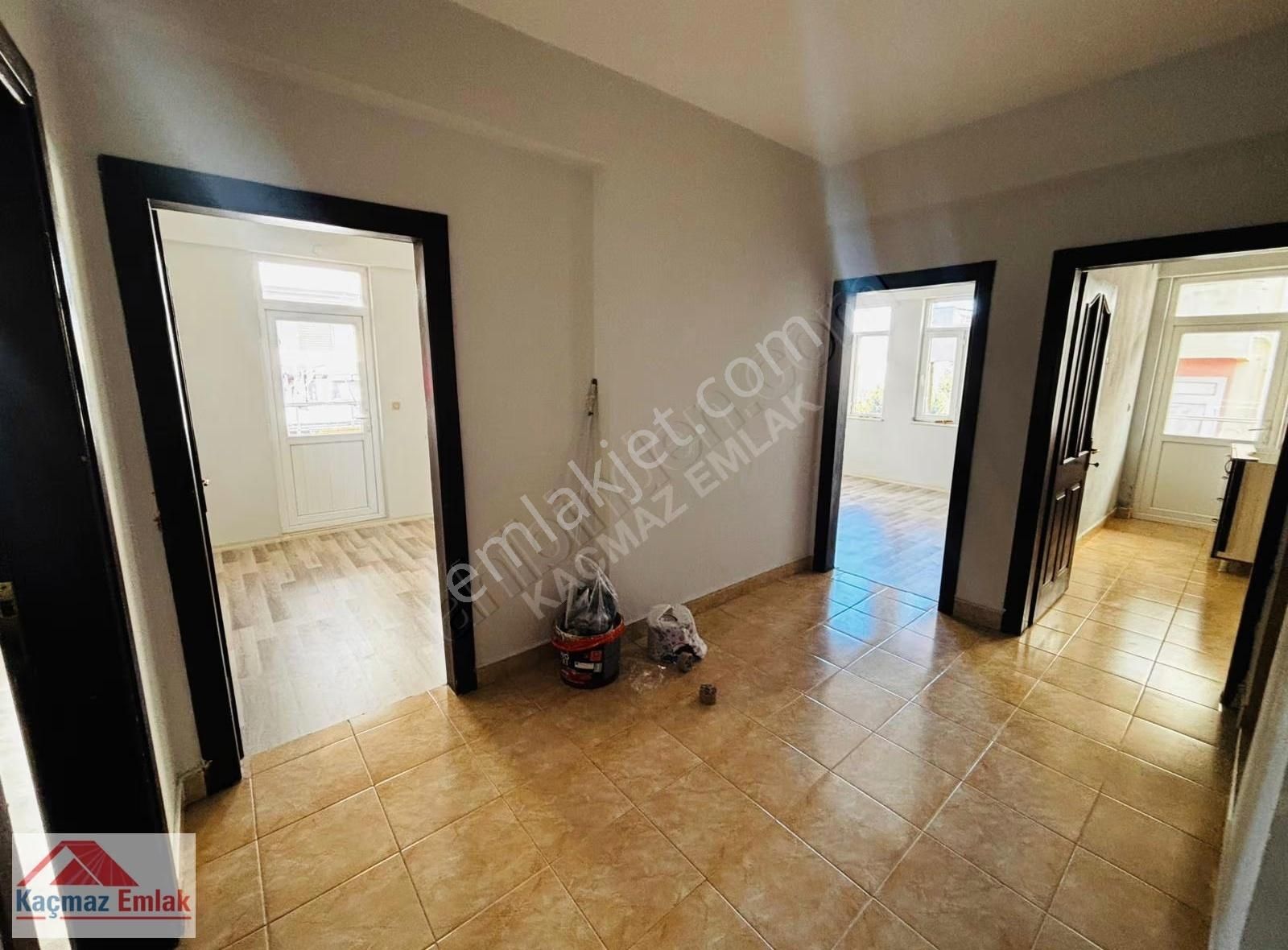 Manavgat Sanayi Mah. Kiralık 2+1 Geniş Daire - Görsel 2