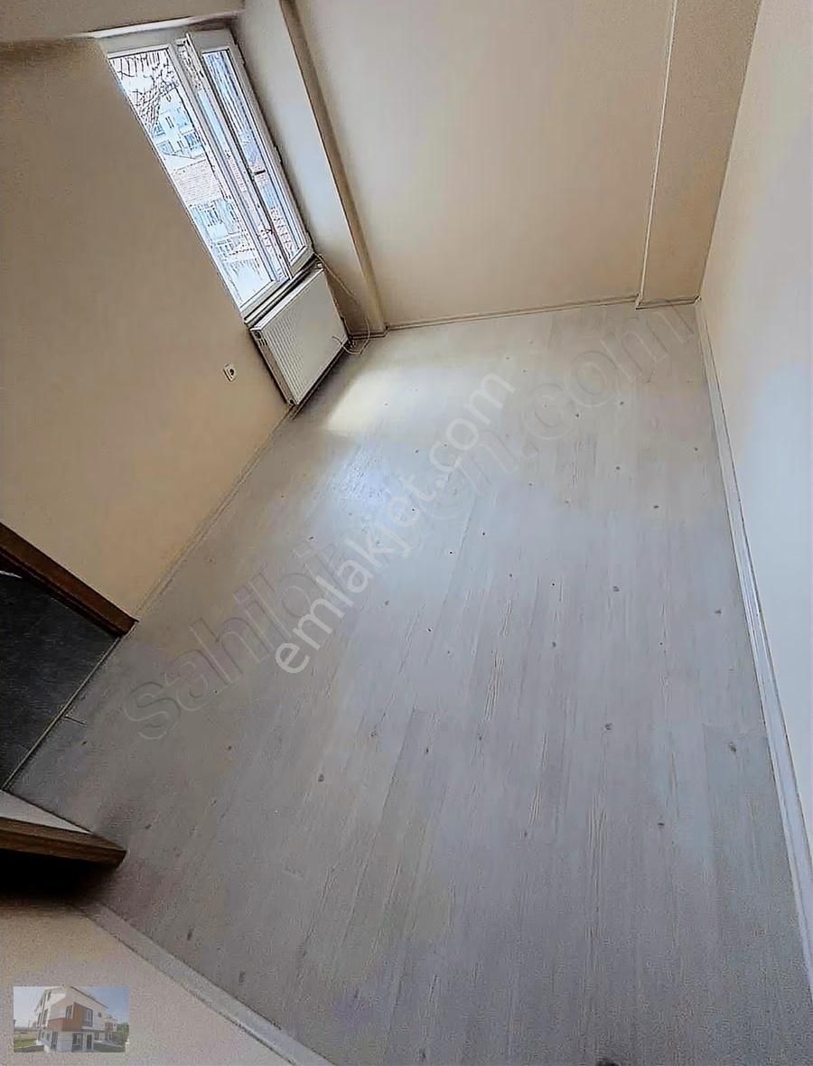 Kumyol Caddesinde 2+1 A.mutfak 6 Yaşında İskan 90 M2 - Görsel 25