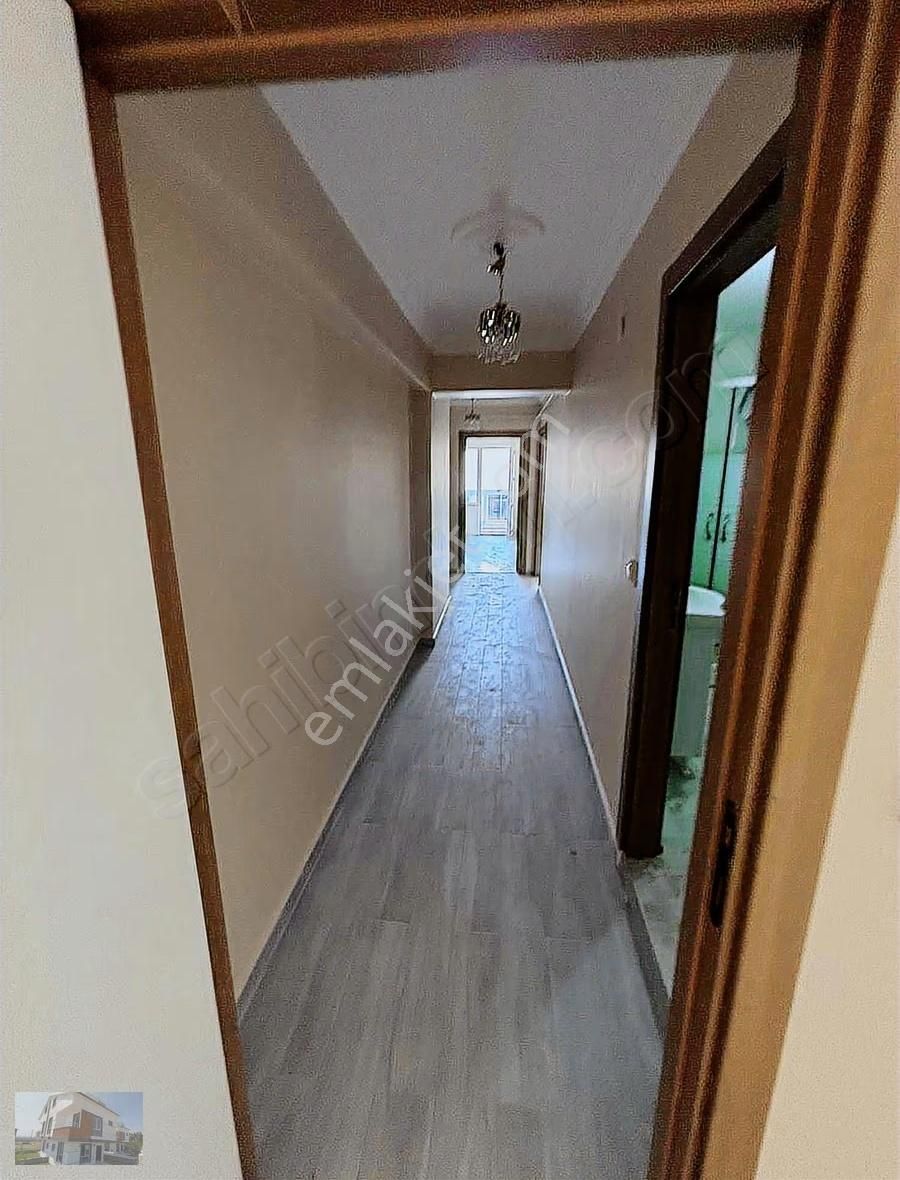 Kumyol Caddesinde 2+1 A.mutfak 6 Yaşında İskan 90 M2 - Görsel 24