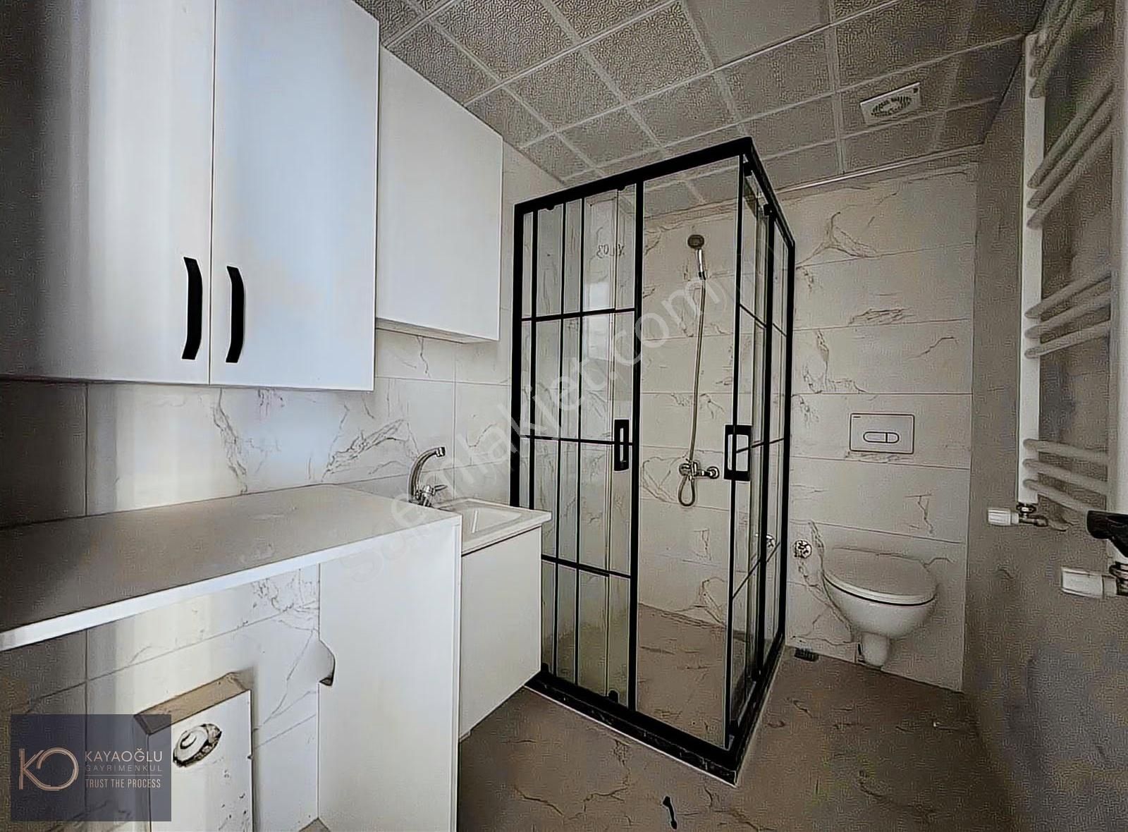 Kayaoğlun'dan Girne Caddesi Üzerinde 1 Oda 1 Salon 60 M2 Daaire - Görsel 7