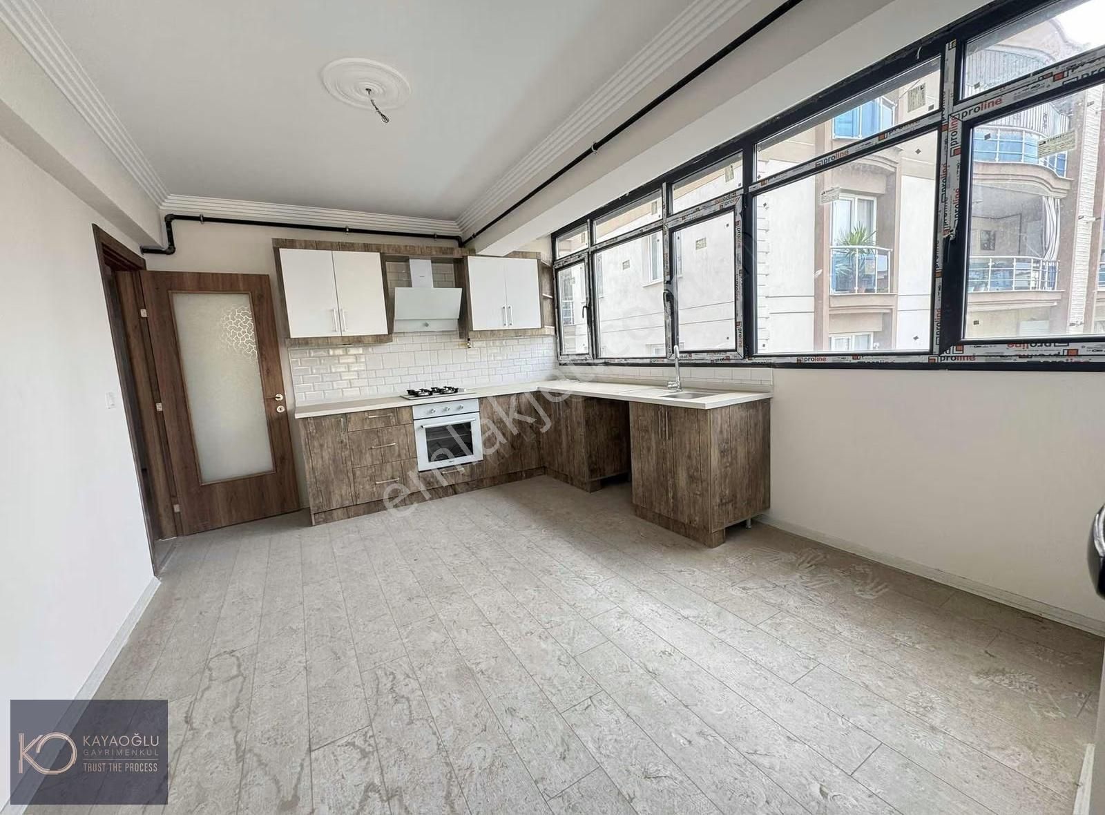 Uğur Mumcu Mahallesi Her Katta Tek Daire 3 Cepheli 2+1 Daire - Görsel 7