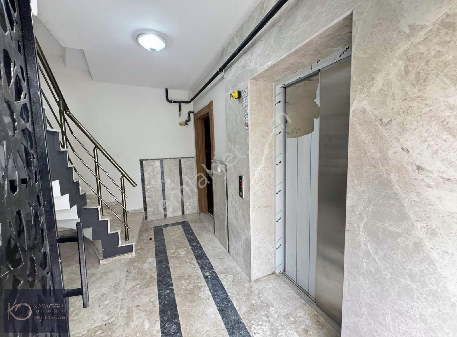 Uğur Mumcu Mahallesi Her Katta Tek Daire 3 Cepheli 2+1 Daire - Görsel 12