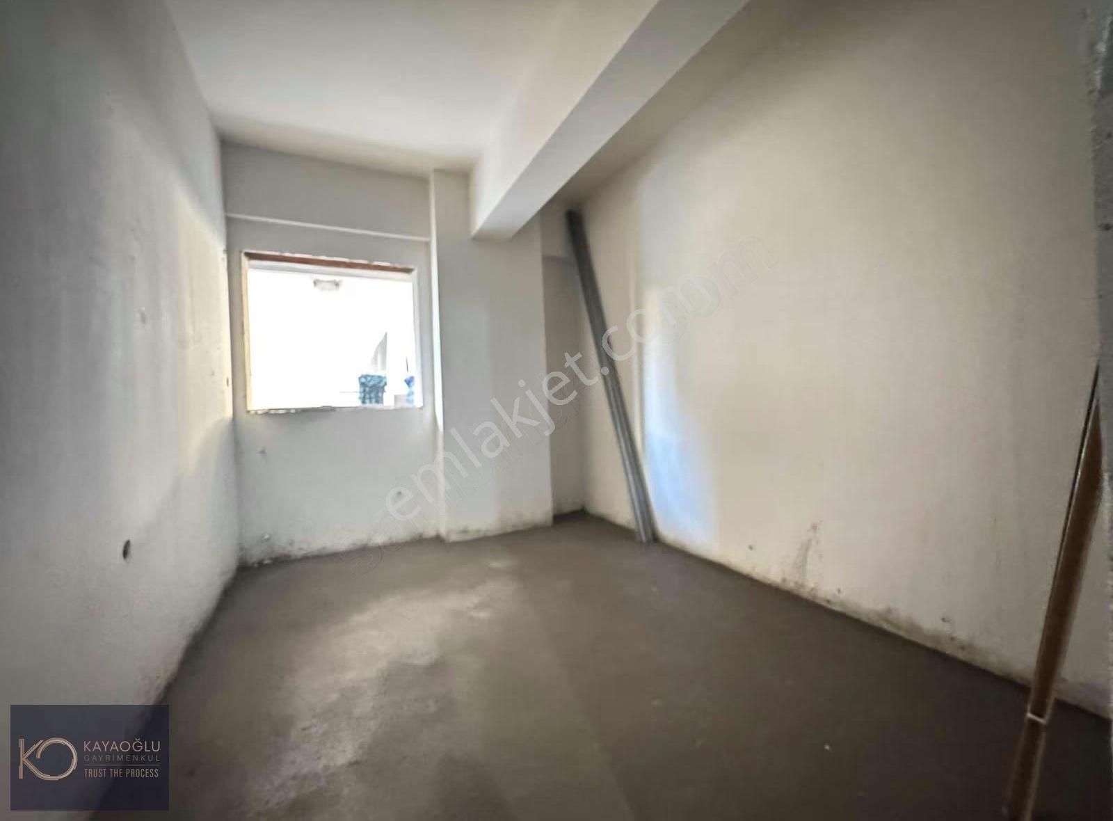 Nergiz Çarşı İçinde Bostanlı Yakını Ara Kat 2+1 Daire - Görsel 3