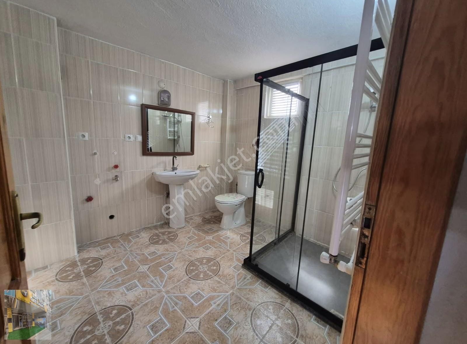 Ege Yaşamdan Yeşilbağlar Mah Cadde Üzerinde Satılık Daire - Görsel 16