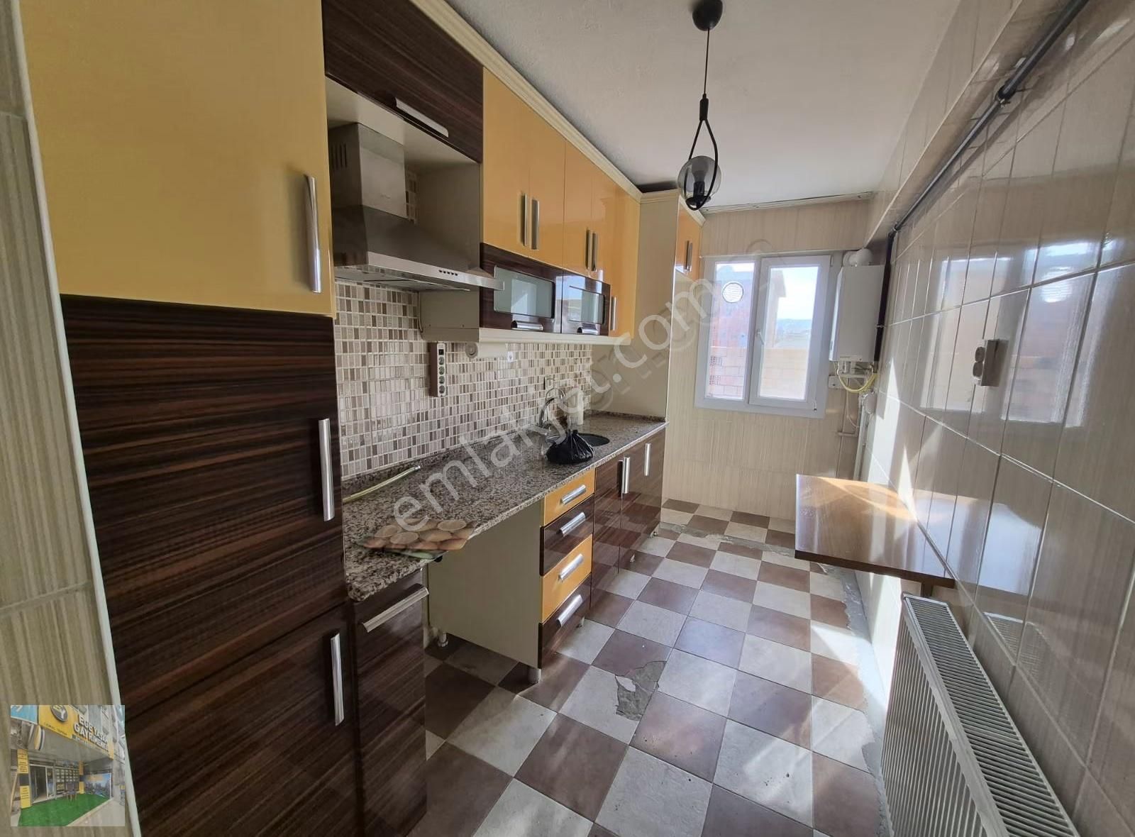 Ege Yaşamdan Yeşilbağlar Mah Cadde Üzerinde Satılık Daire - Görsel 8