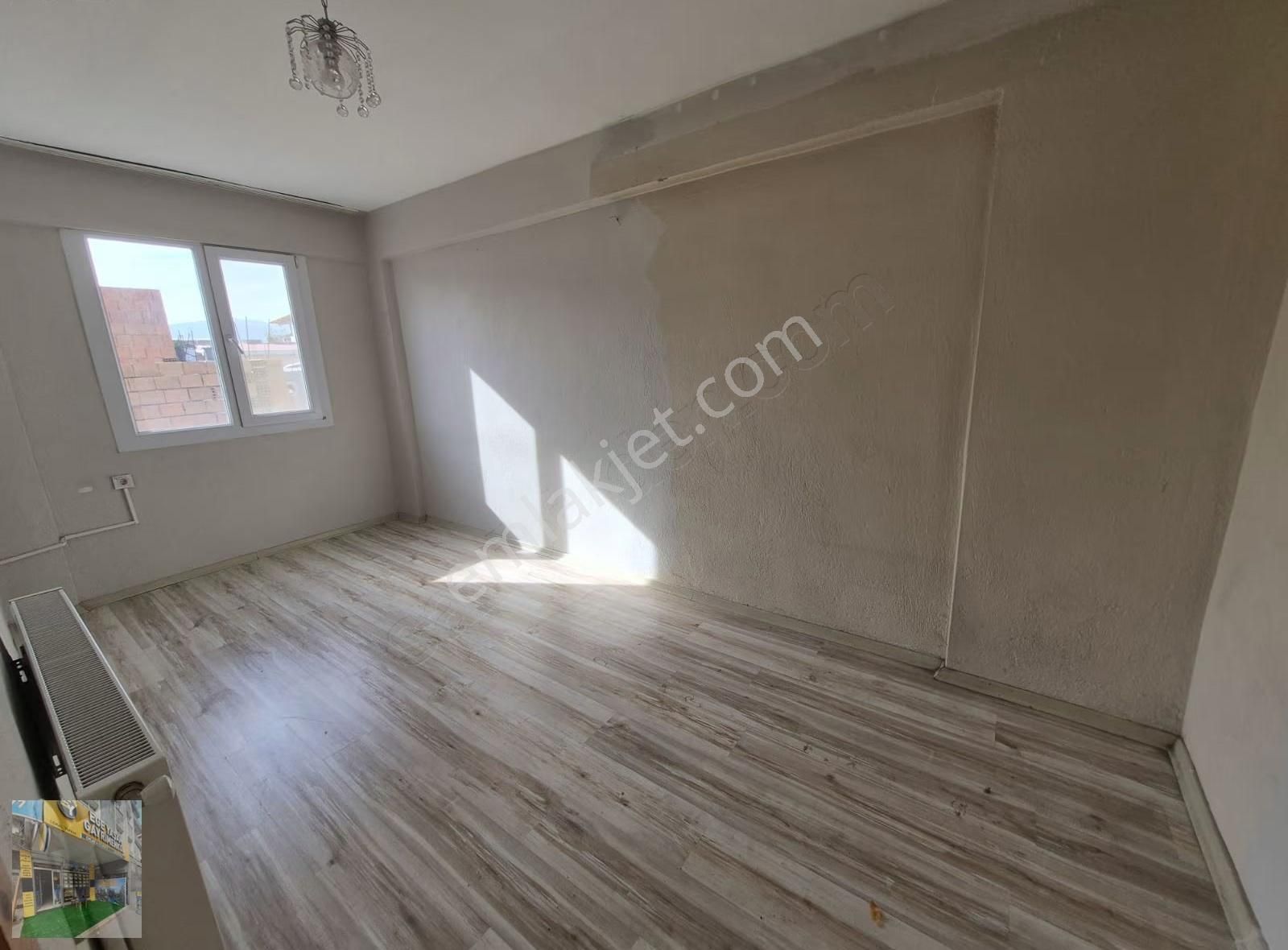 Ege Yaşamdan Yeşilbağlar Mah Cadde Üzerinde Satılık Daire - Görsel 10