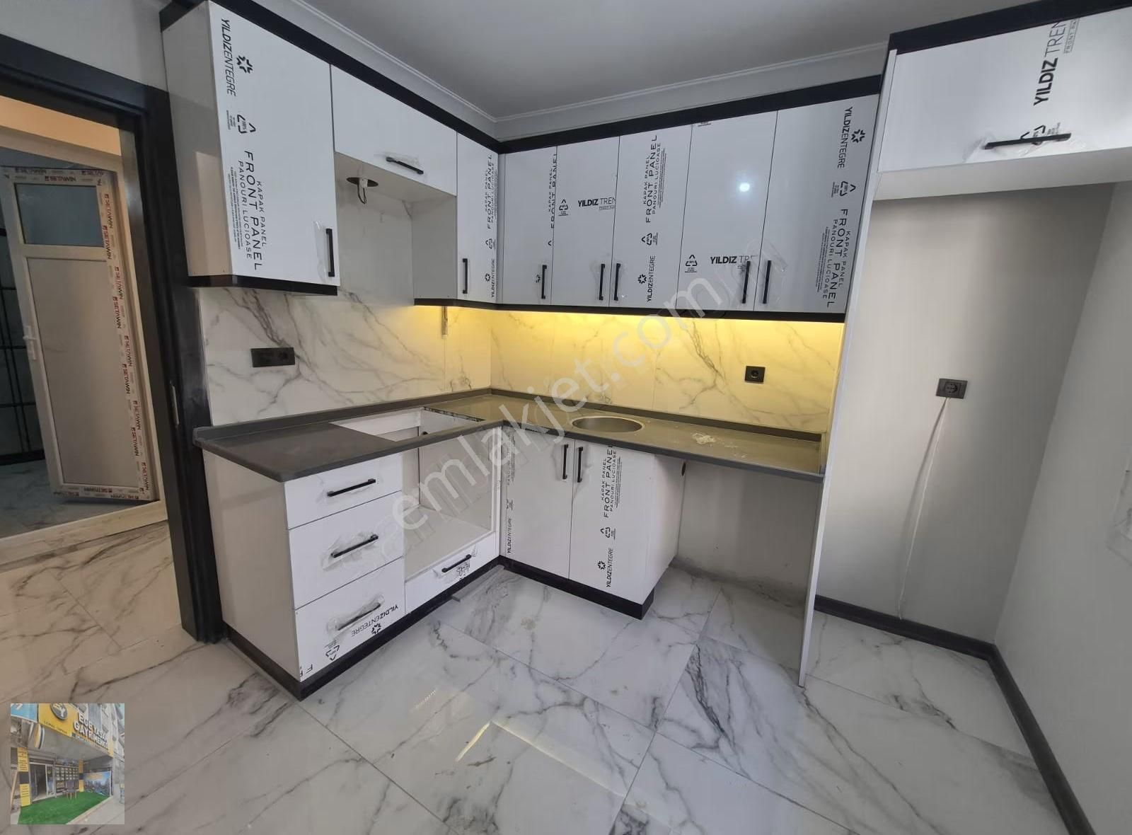 Ege Yaşamdan Komple Sıfır Tadilatlı Satılık Daire - Görsel 6