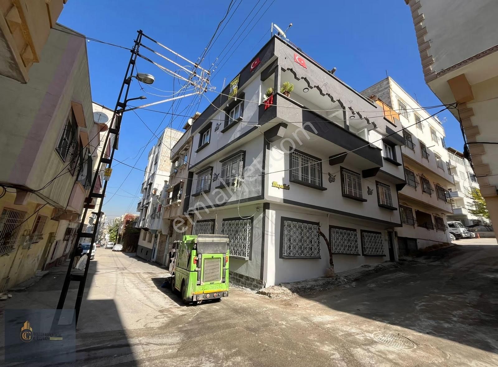 Cennet Gyo'dan Beyazlar'da Satlık 3+1 Köşe Başı Yıkım Kararsız - Görsel 3