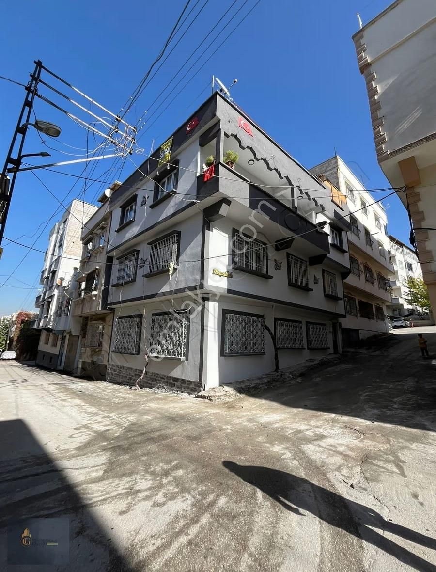 Cennet Gyo'dan Beyazlar'da Satlık 3+1 Köşe Başı Yıkım Kararsız - Görsel 6