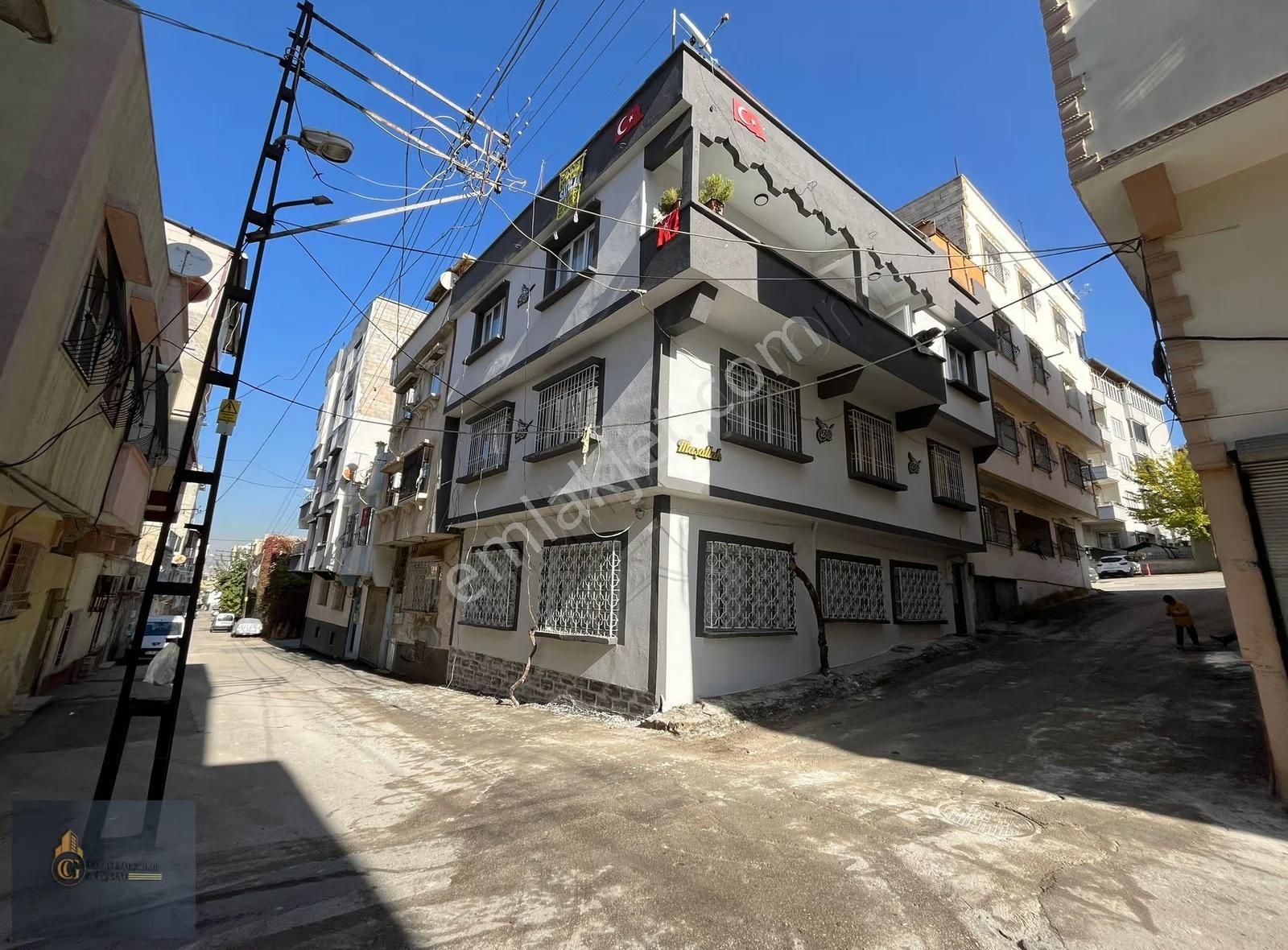 Cennet Gyo'dan Beyazlar'da Satlık 3+1 Köşe Başı Yıkım Kararsız - Görsel 15