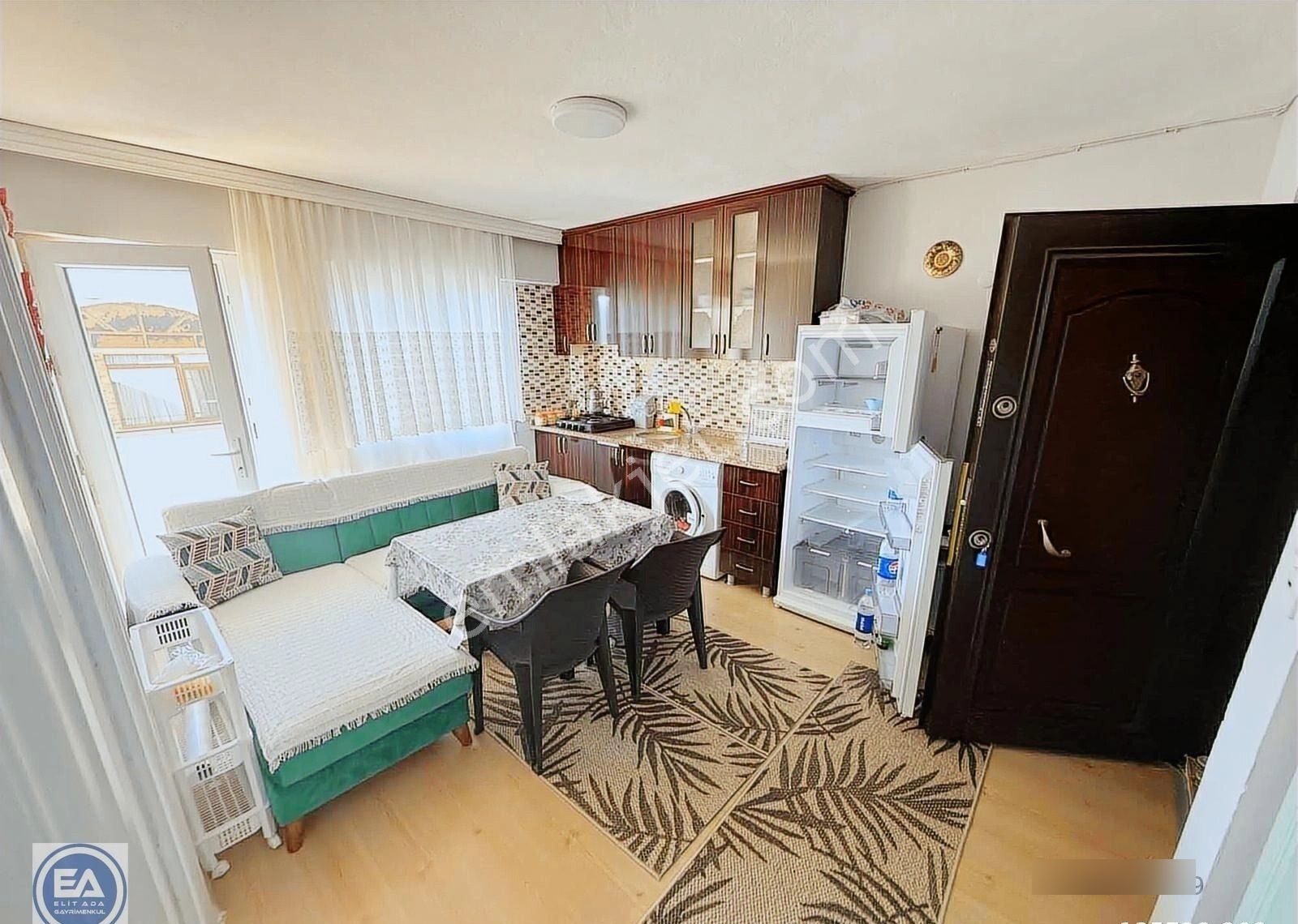 Araç Takasına Uygun Kadınlar Plaja 250 Metre 1+1 Eşyalı Daire - Görsel 9