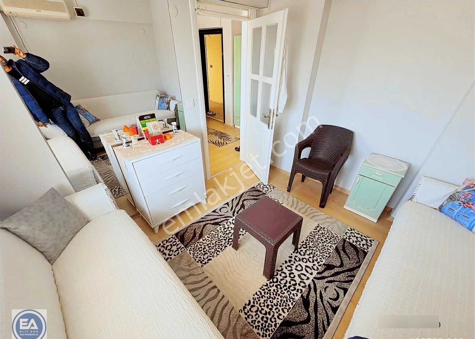 Araç Takasına Uygun Kadınlar Plaja 250 Metre 1+1 Eşyalı Daire - Görsel 12