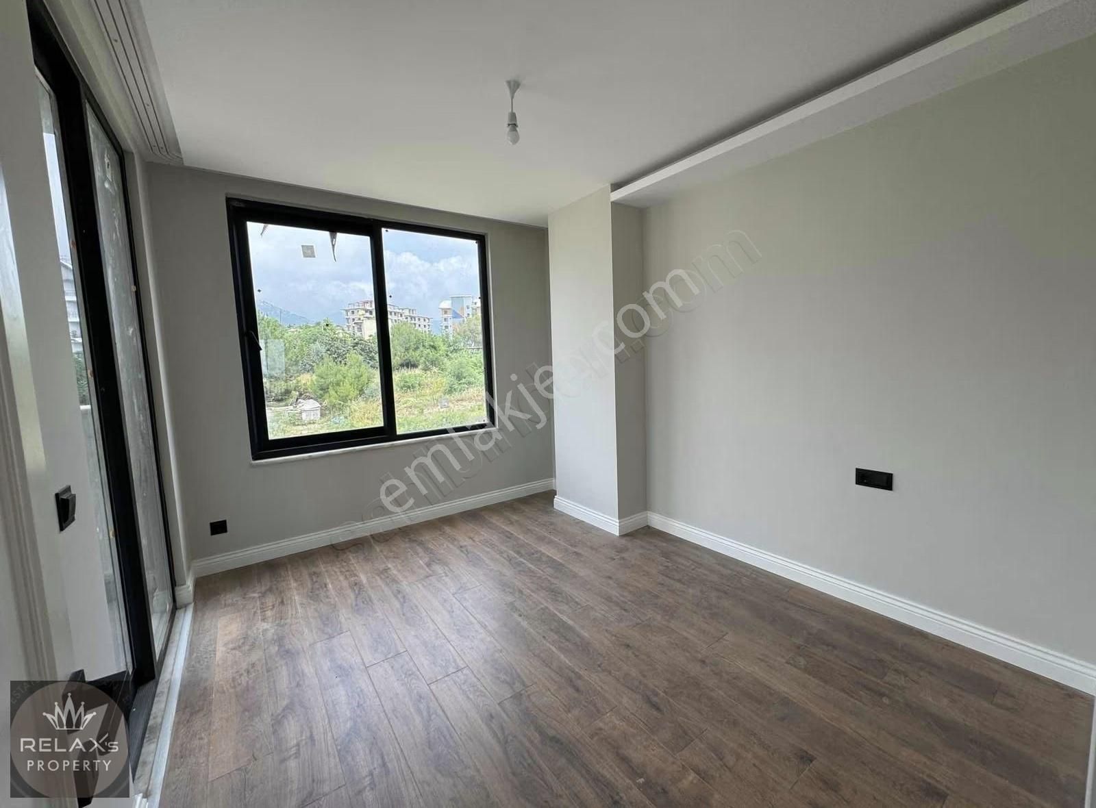 Oba Bölgesinde Kiralık 4+1 Ayrı Mutfak Daire - Görsel 9