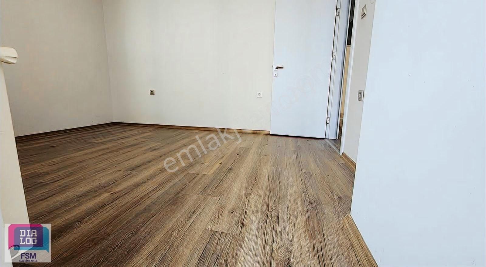 Akpınar Met İş Sitesinde 3+1 Kiralık Daire - Görsel 13