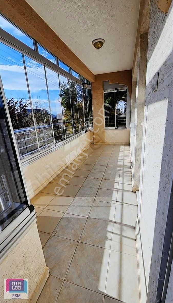 Akpınar Merkezi Konumda 3+1 Kiralık Daire - Görsel 3