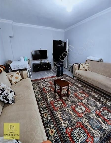 Silivri'de Denize 150m Uzaklıkta Satılık 2+1 Arakat Daire - Görsel 7