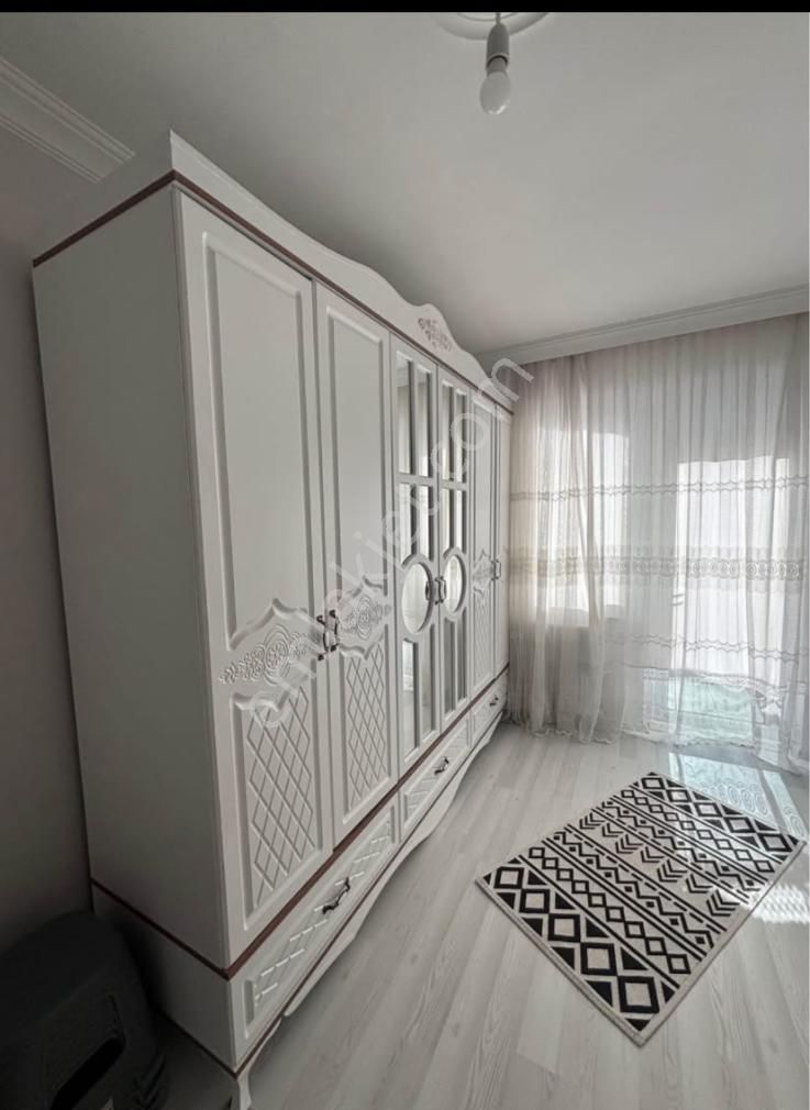 Lüleburgaz Gündoğu Mahallesinde 2+0 Acil Eşyalı Satılık Lüks Daire - Görsel 3