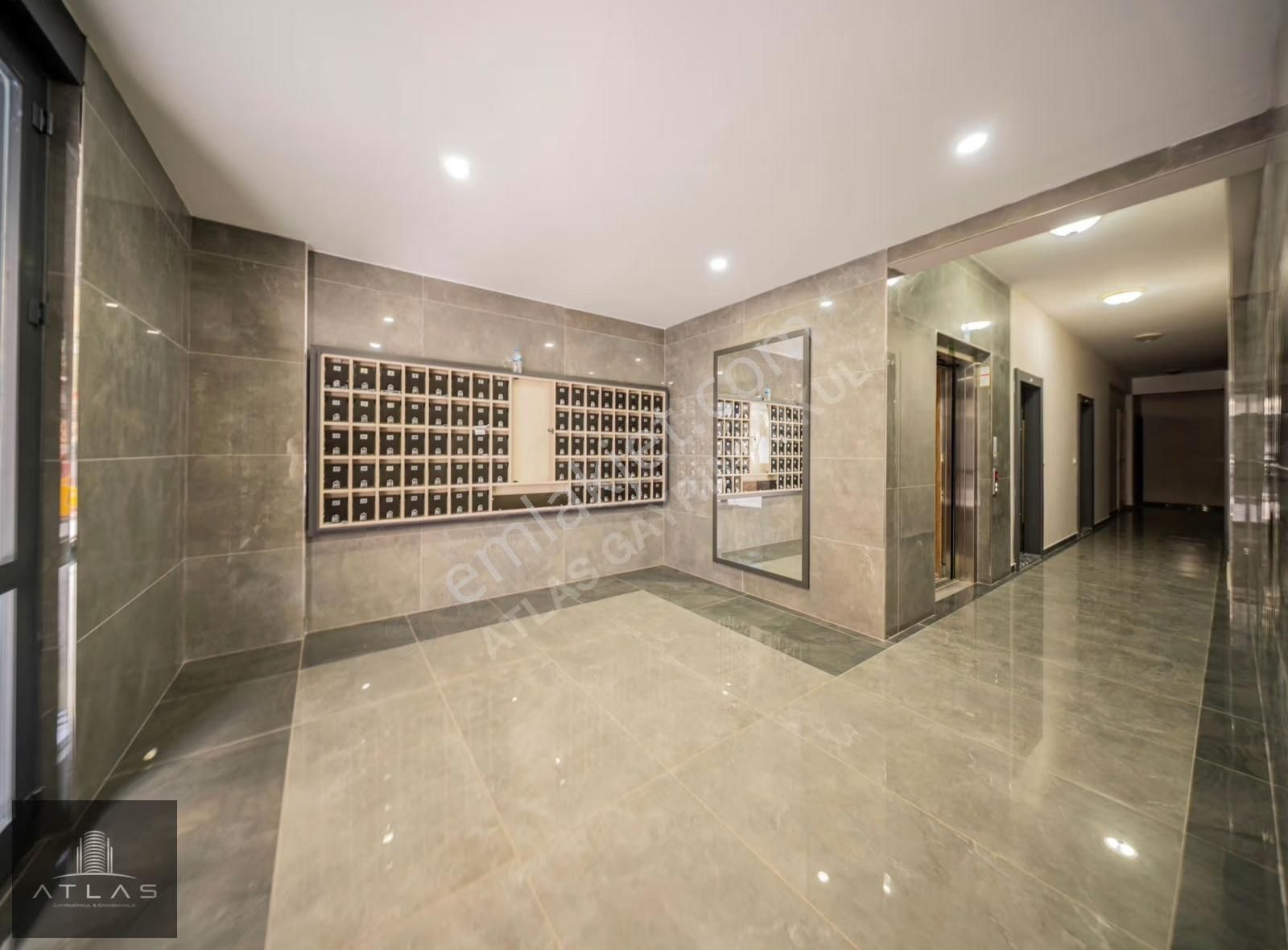 Atlas'tan, Sosyal Tesisli Sitede, 2+1, 90m2, 5.kat, K.otoparklı - Görsel 35