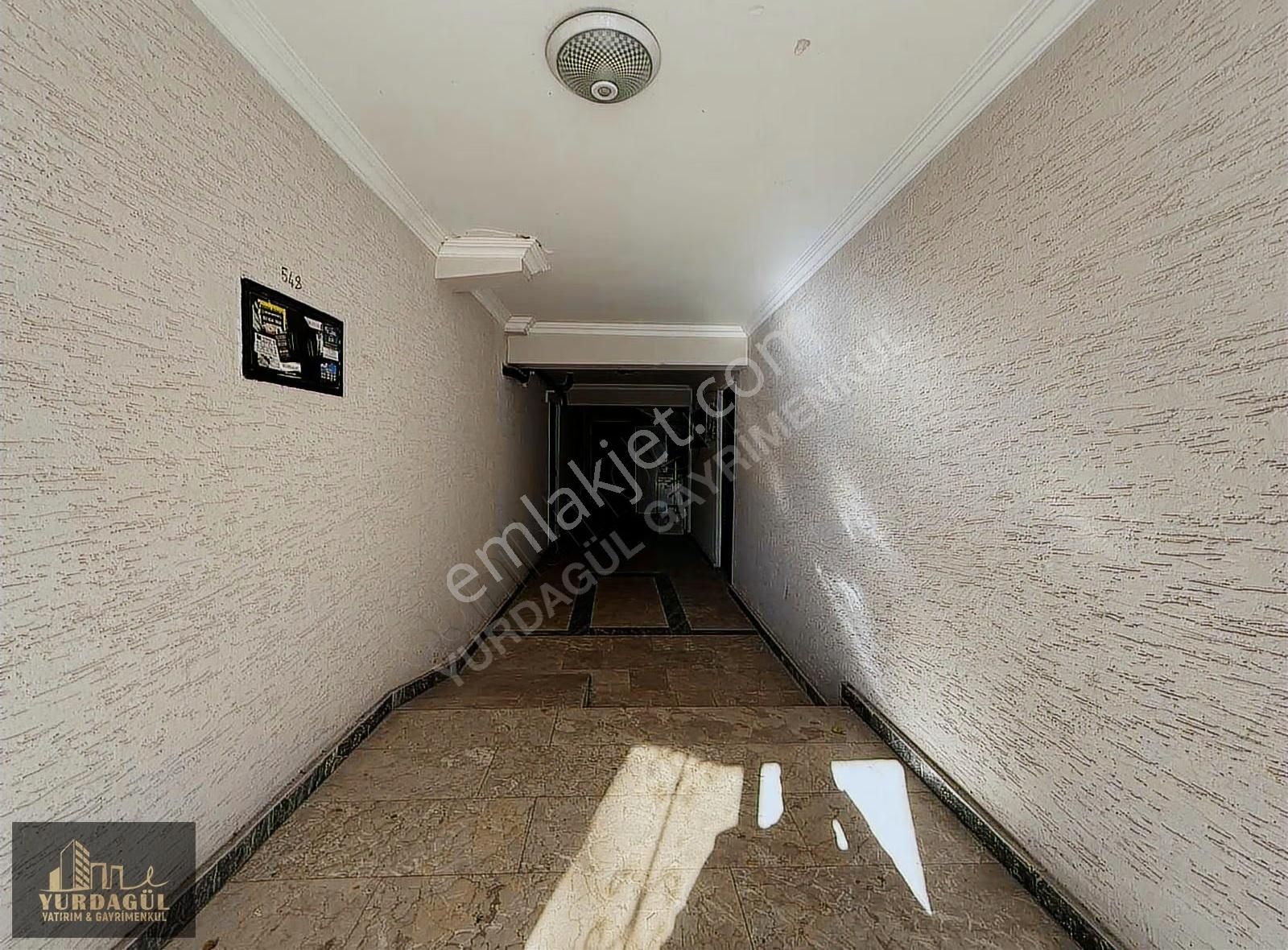 Millet Caddesi Üzerinde Porsuk Spor Salonu Yakını Kiralık Apart - Görsel 3