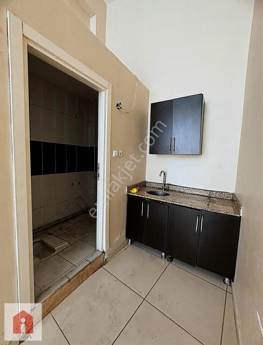 İletişim'den Her İşe Uygun 150 M2 Cadde Üstü Kiralık İşyeri - Görsel 2