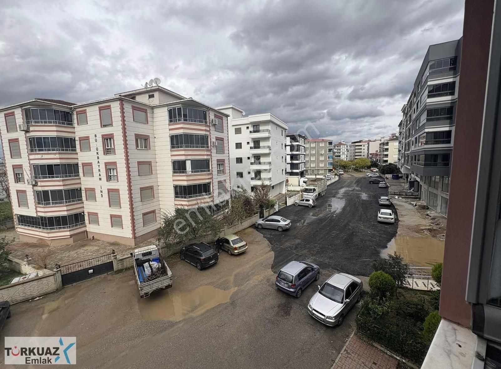 Neşe Sarkın 'dan İzban Dibinde 160 M2 Fırsat Daire - Görsel 18