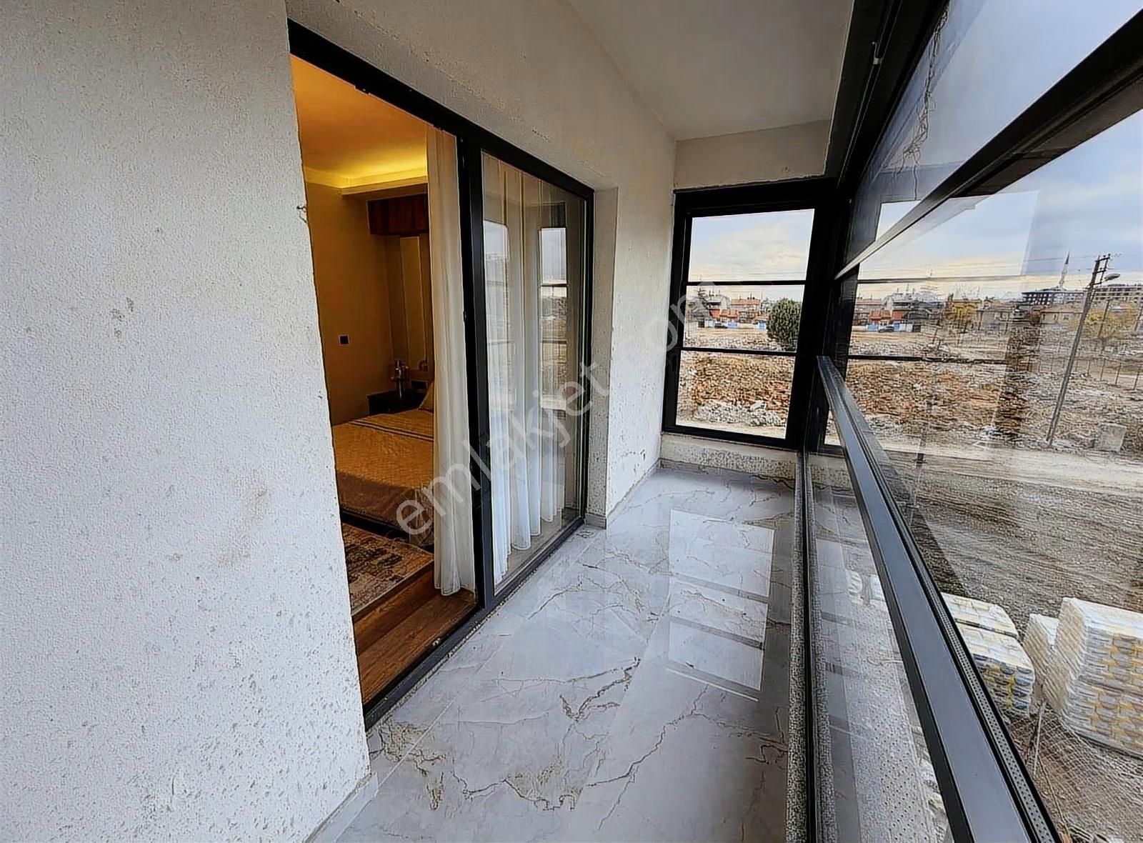 Ahmet Özcan Cd. Meram İtfaiye Yakını 3+1, 4+1 Satılık Daireler - Görsel 27