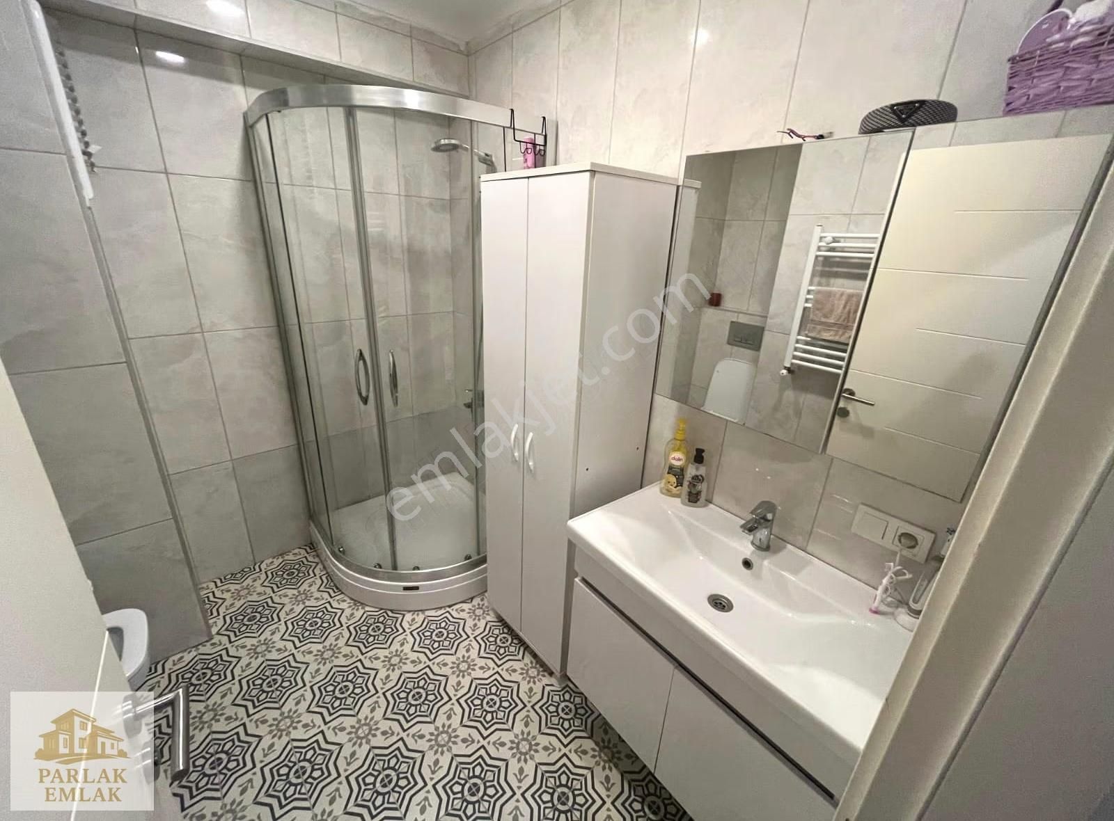 Parlak'tan Fıstıkağacında Yeni Binada Satılık 2+1 Daire! - Görsel 13