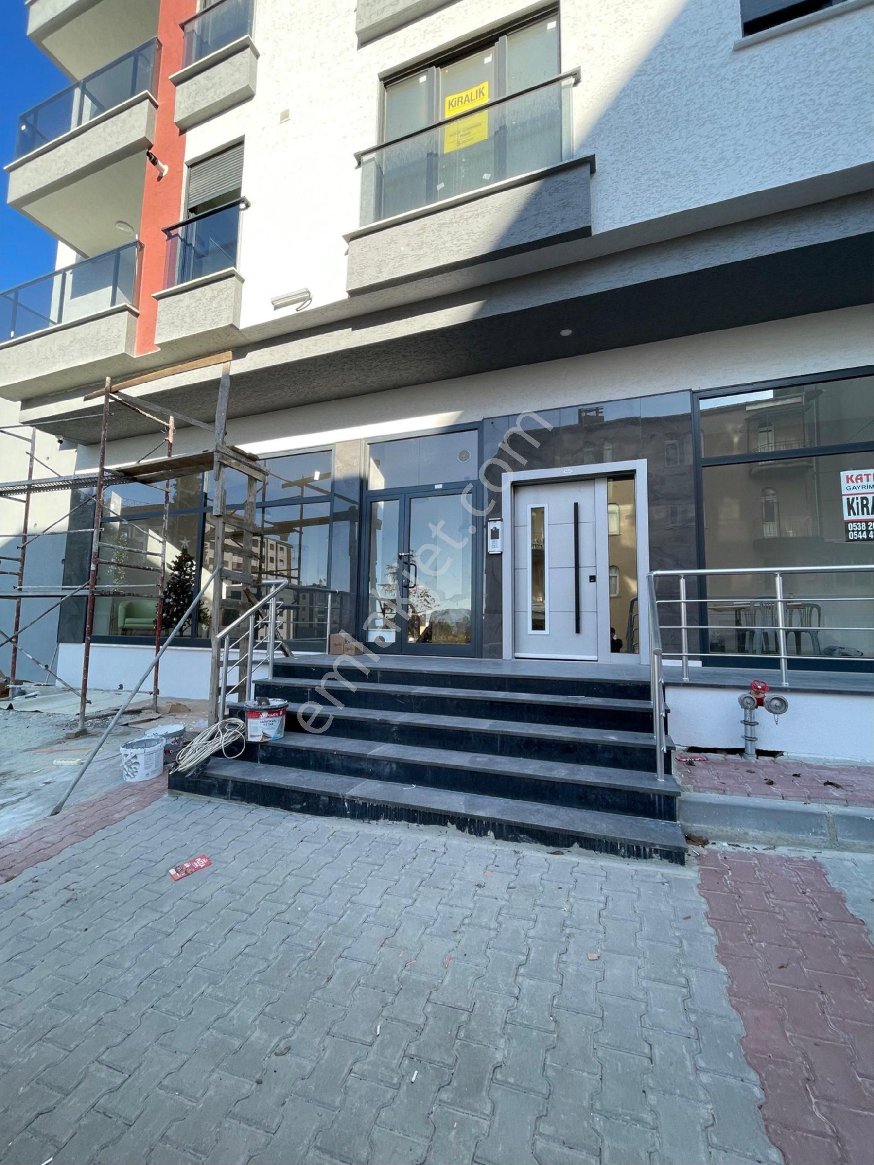 Pendikte Deniz Manzaralı Ebeveyn Wc Banyolu 3.kat Lüx Daire 110m2 - Görsel 4