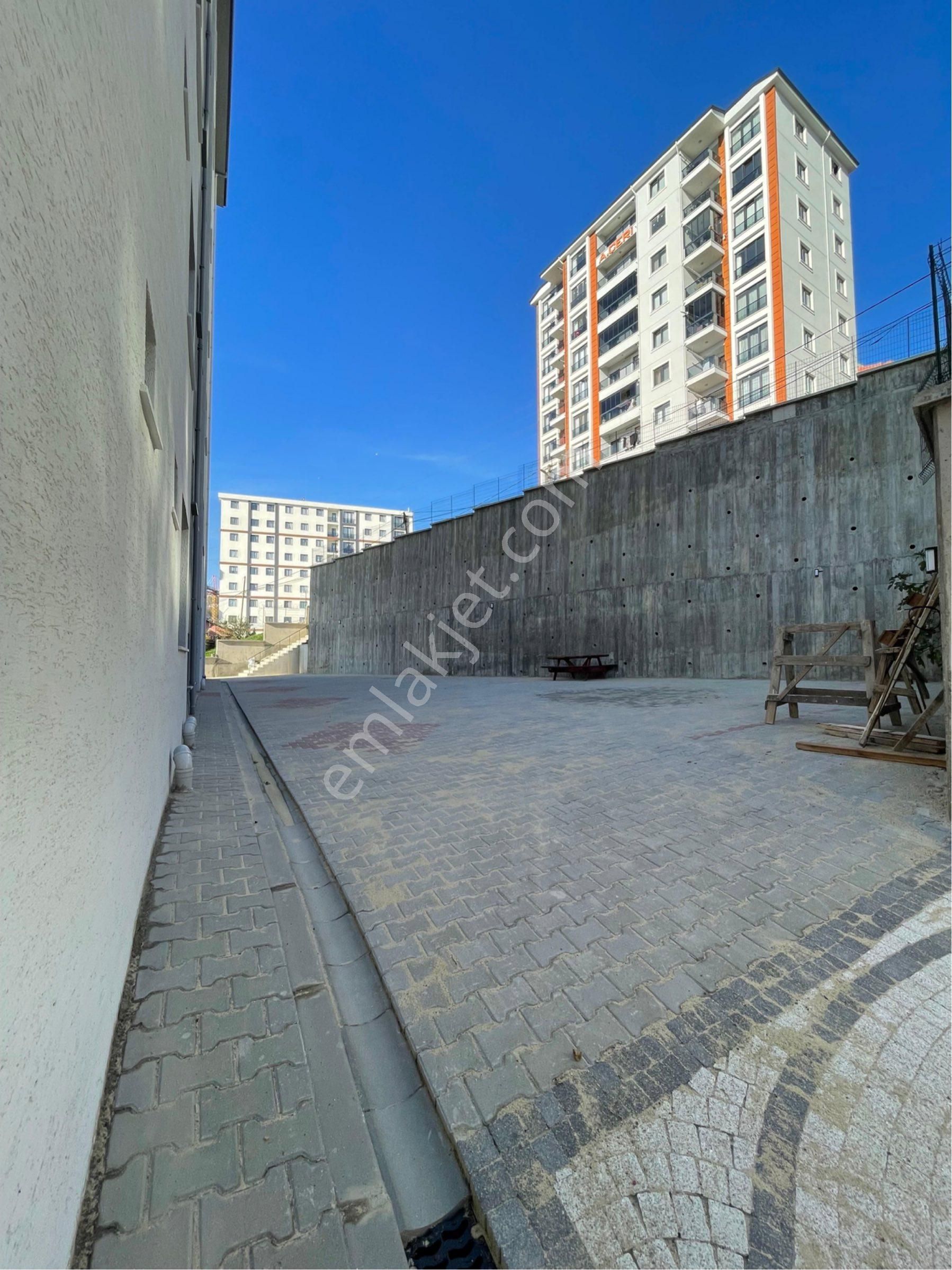 Pendikte Deniz Manzaralı Ebeveyn Wc Banyolu 3.kat Lüx Daire 110m2 - Görsel 33