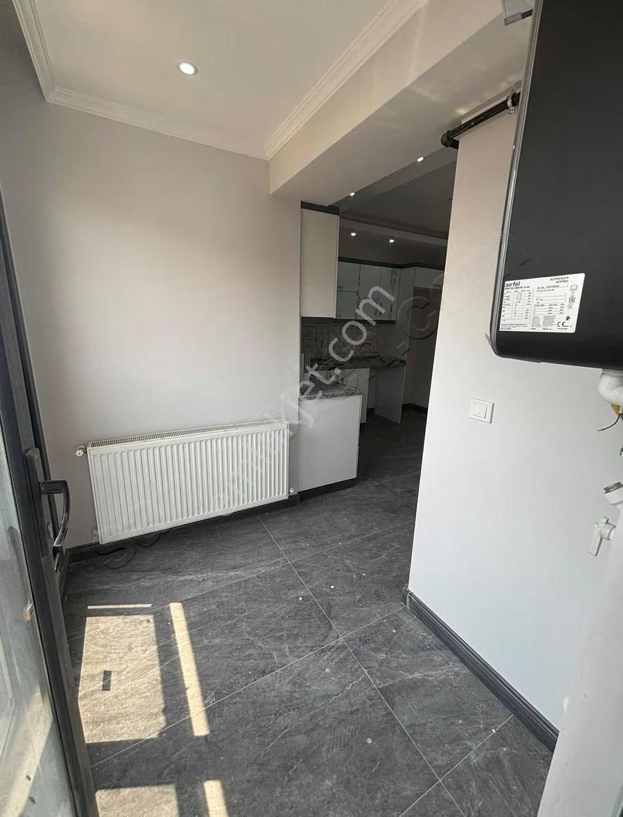 Buca Üçkuyular Meydanında Sıfır Dubleks Çift Girişli Asansörlü - Görsel 5