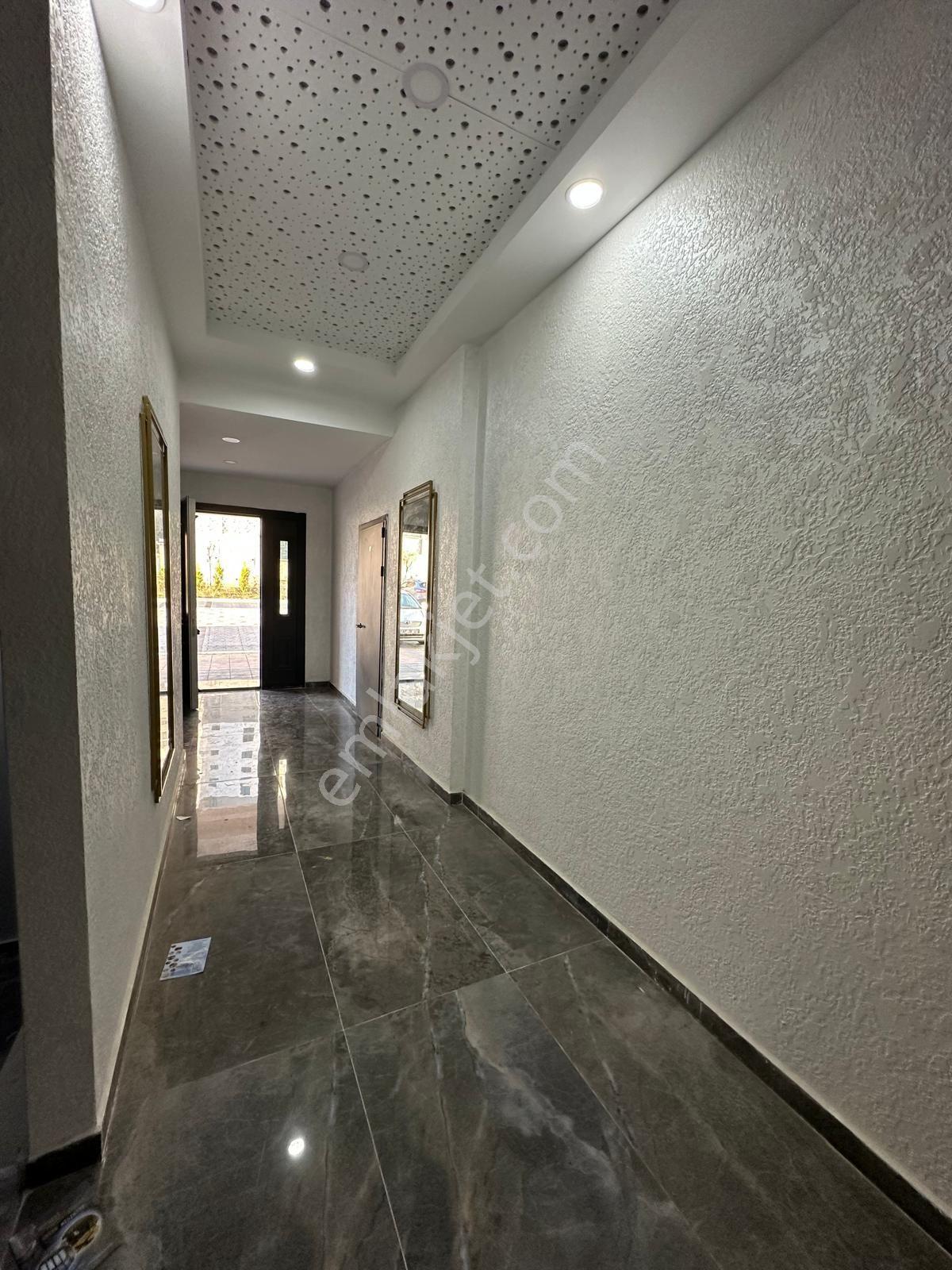 Evim-nur'dan Yeşildere Mah. 3+1 2 Banyolu Otoparklı Şehir Ve Doğa Manzaralı Özel Yapım Daire - Görsel 3