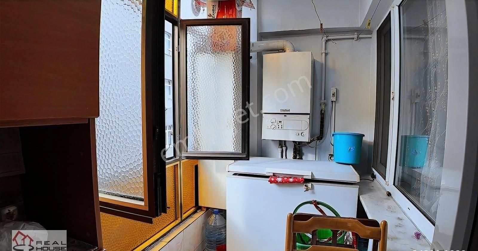 Bayrampaşa Orta Mh.de 3+1 Satılık Daire - Görsel 10